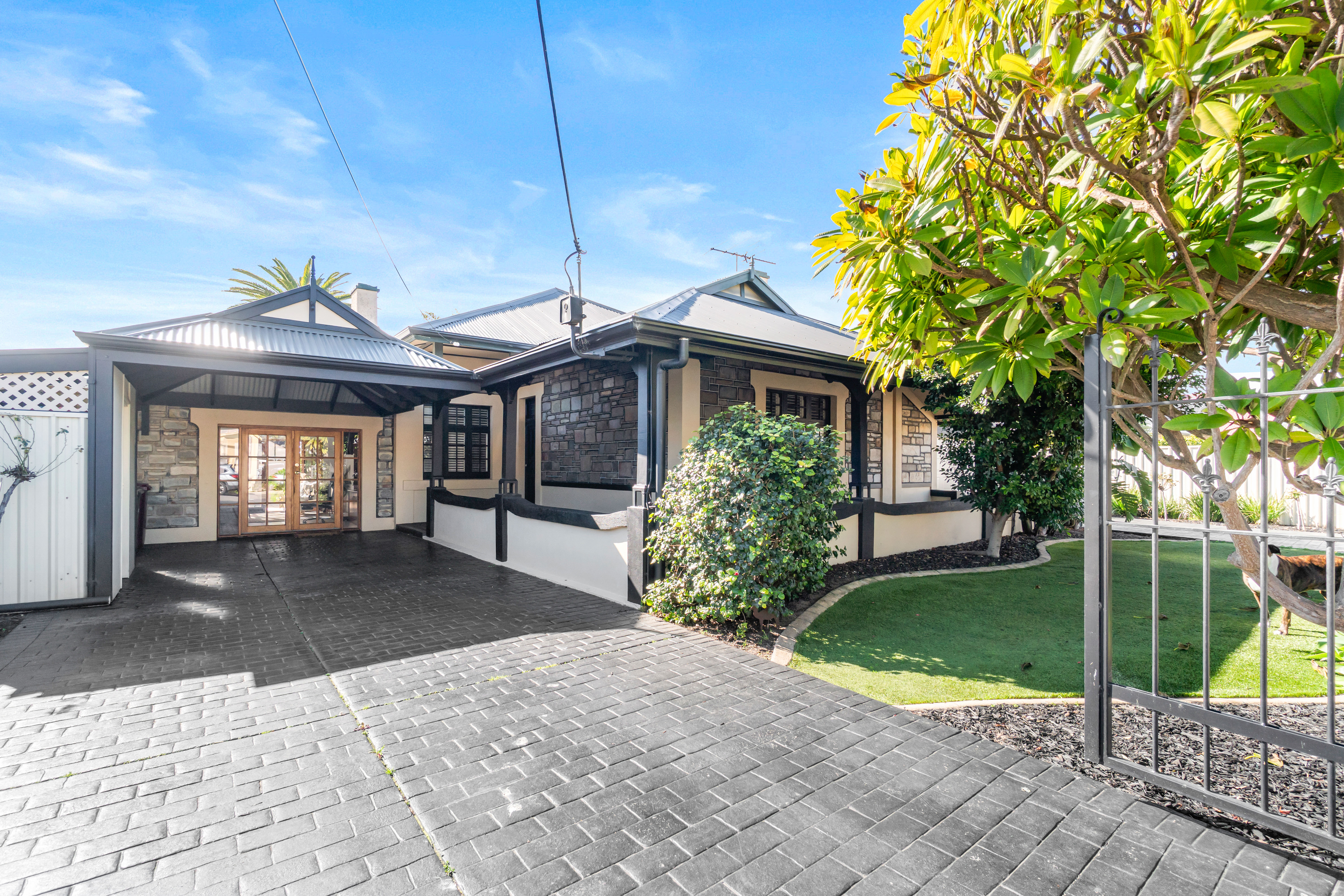 17 Albert Street, Semaphore SA