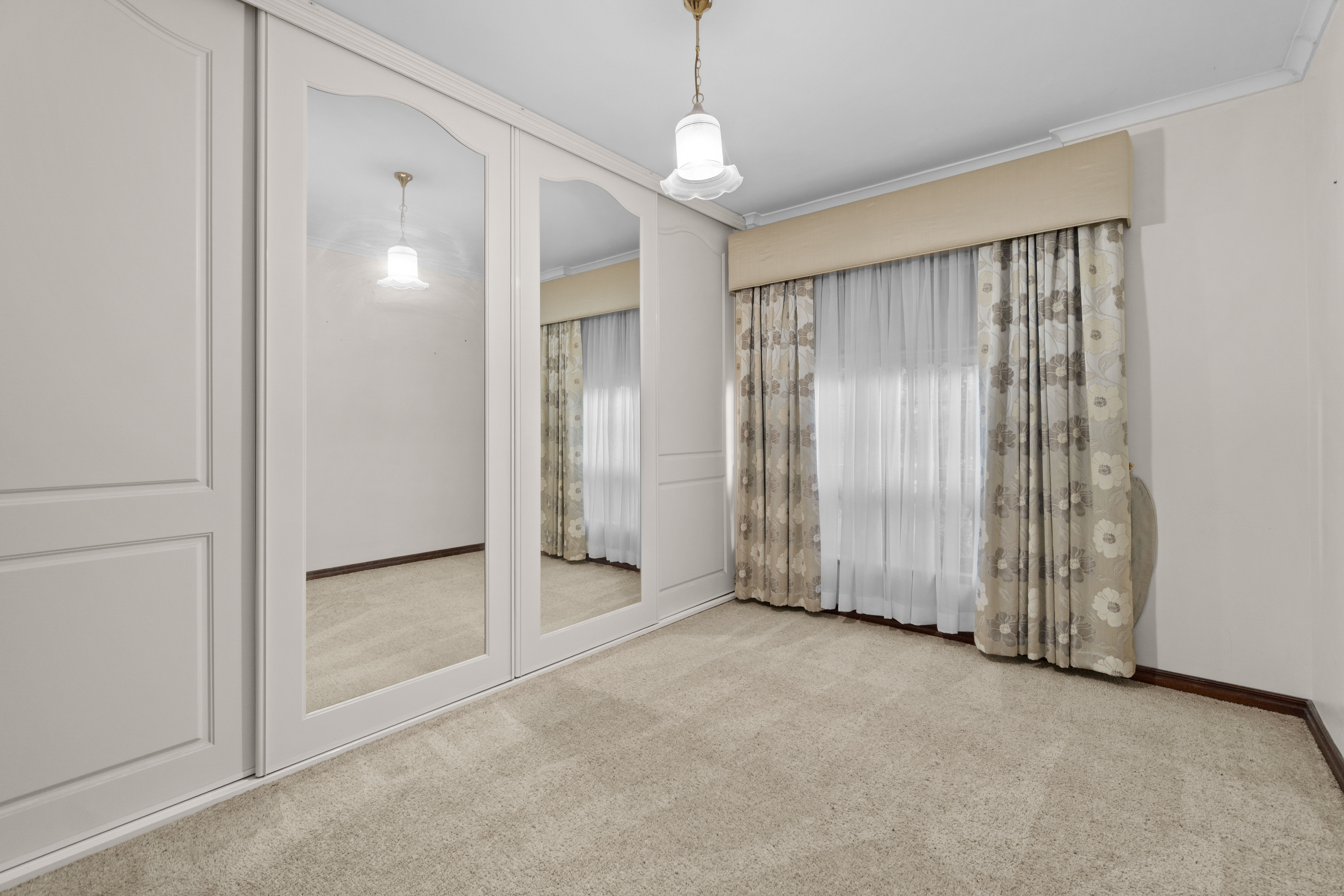 22 William Road, Vale Park SA