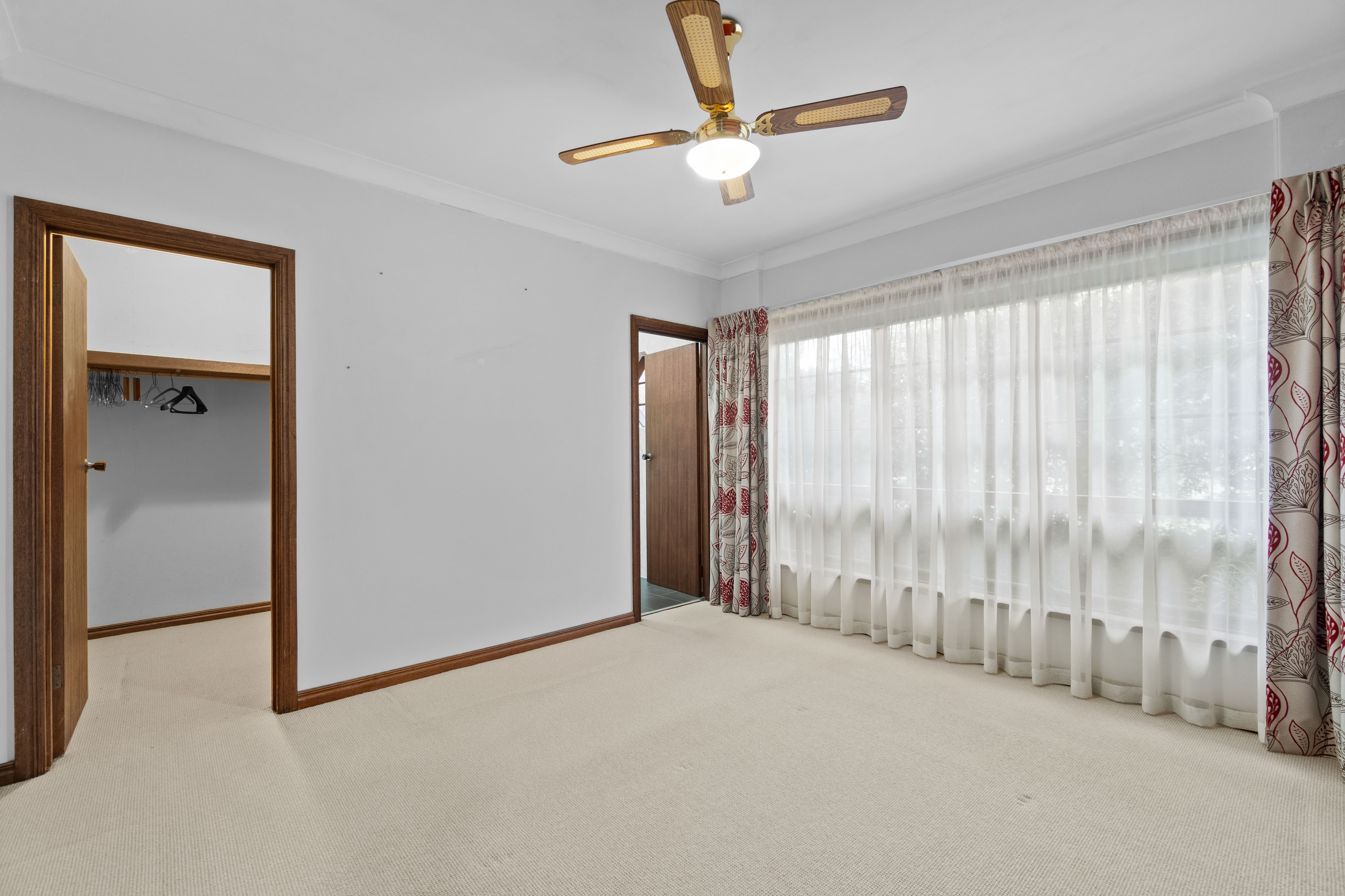 22 William Road, Vale Park SA