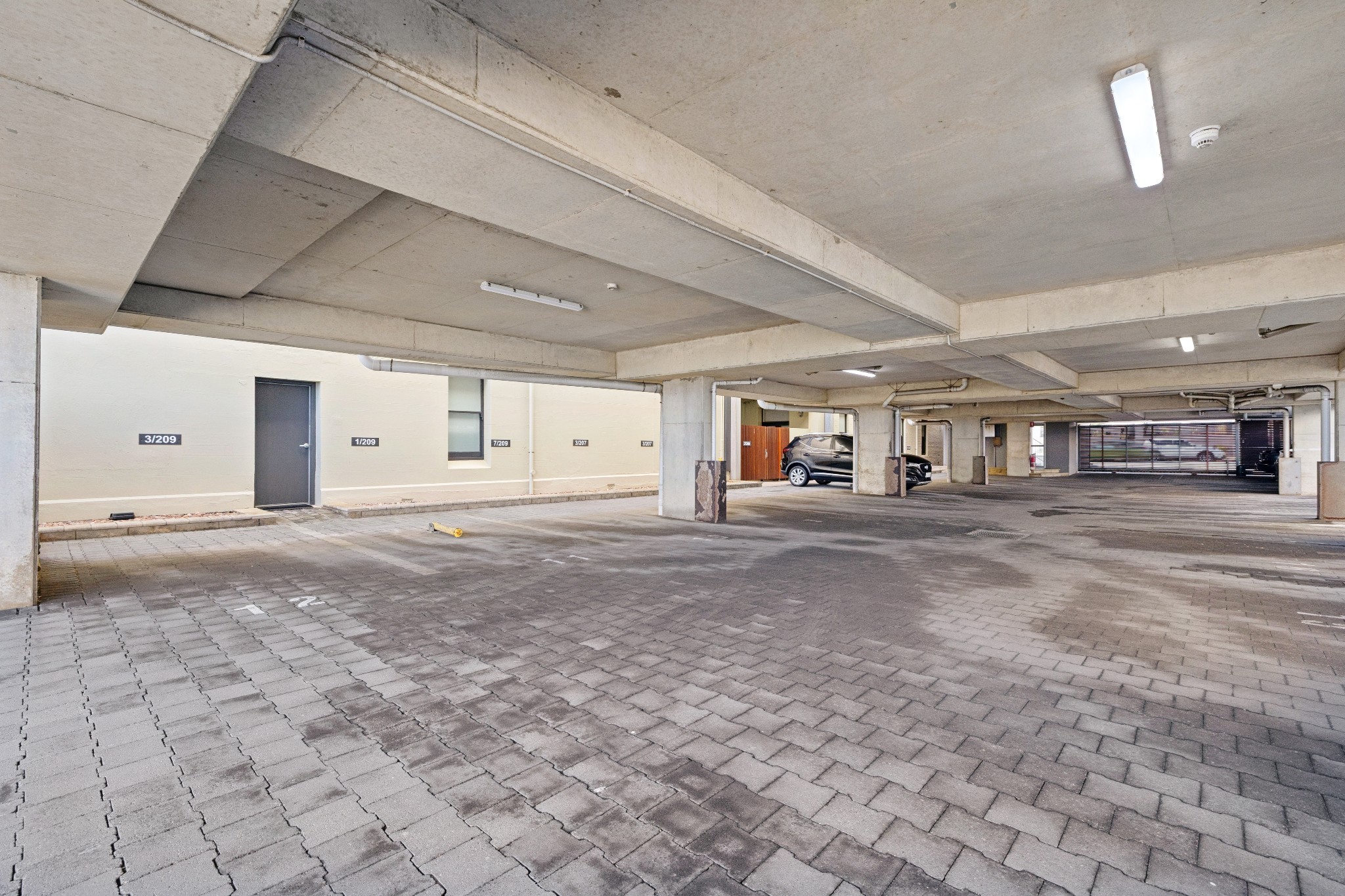 7/209 Esplanade, Henley Beach SA