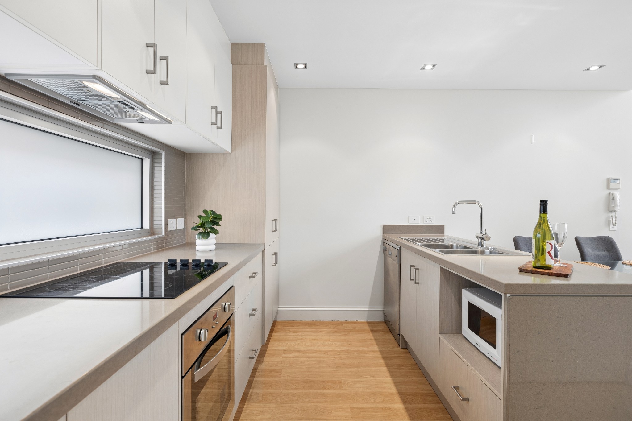 7/209 Esplanade, Henley Beach SA