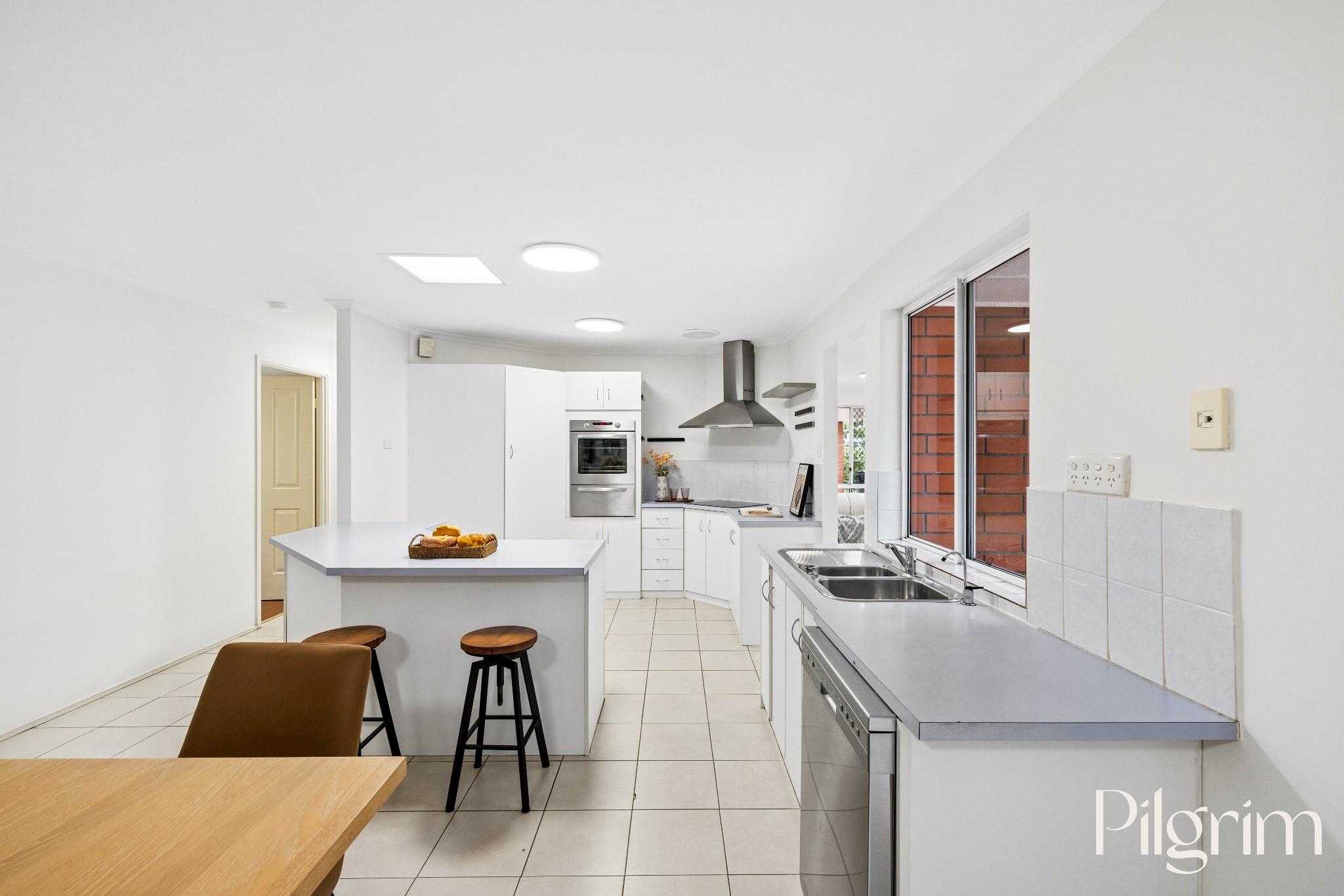 10 Norley Place, Pooraka SA