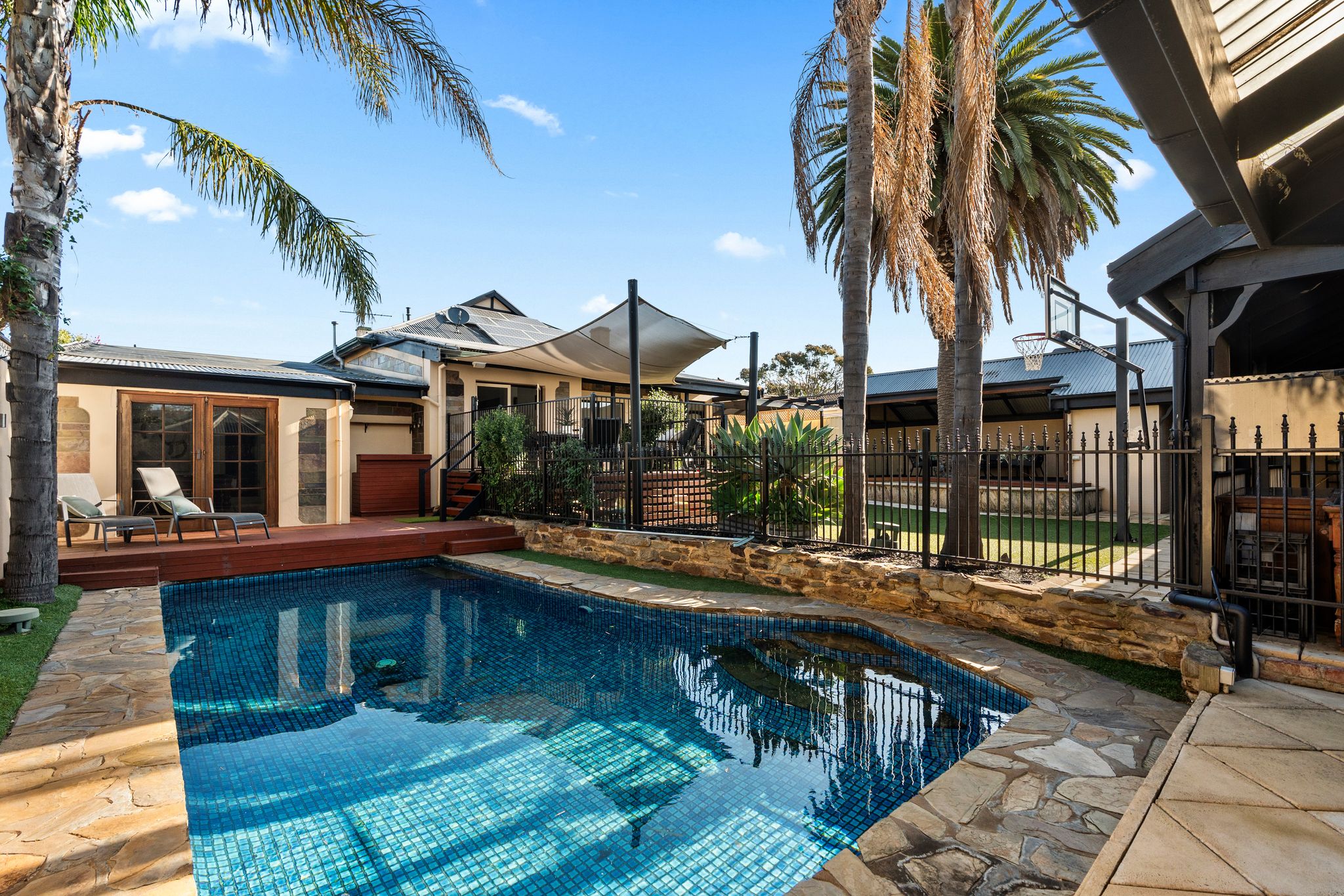 17 Albert Street, Semaphore SA