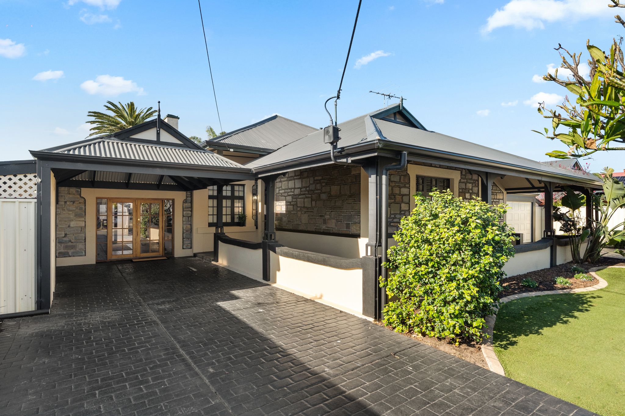 17 Albert Street, Semaphore SA