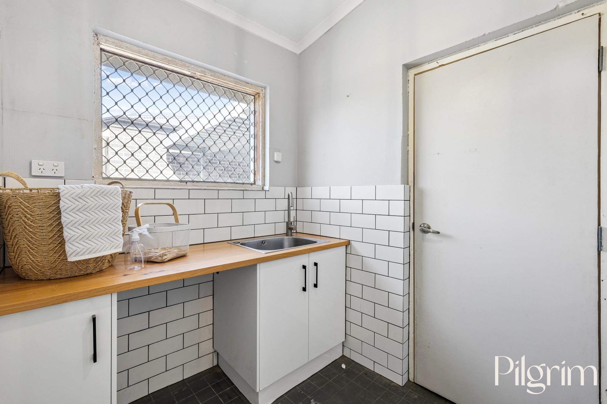 134 Railway Terrace, Largs North SA