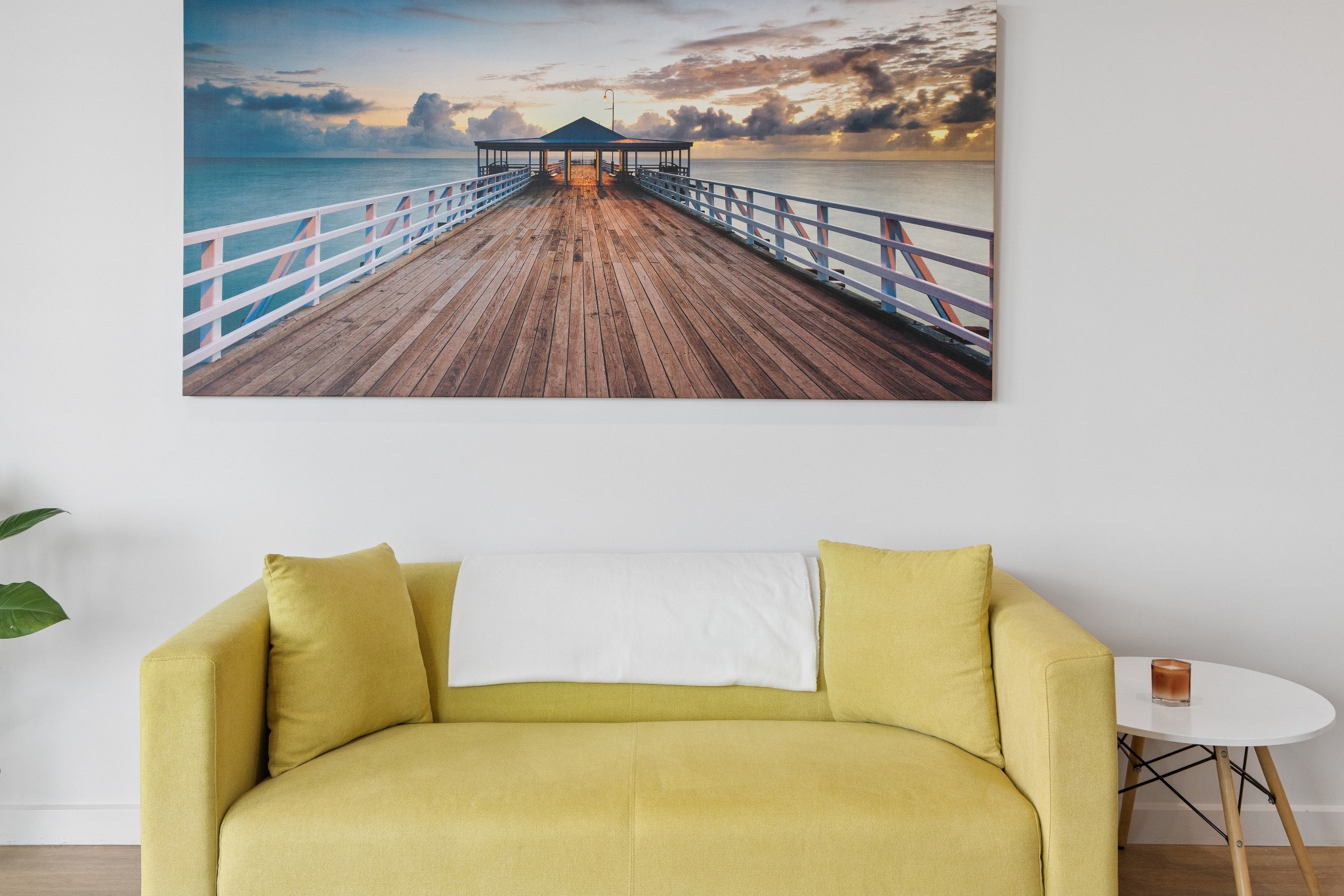 303/1-2 Tarni Court, New Port SA