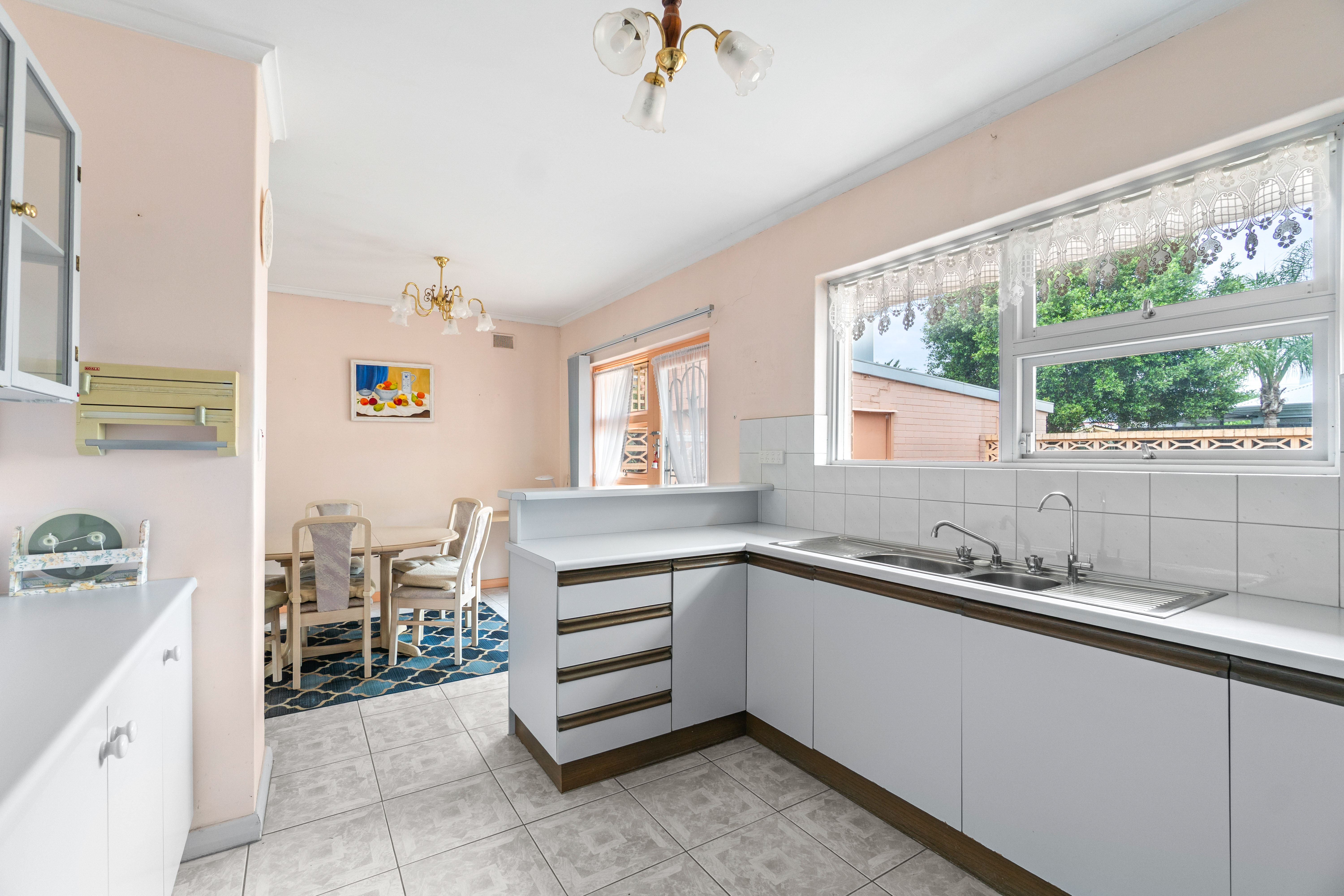 31 Astrid Avenue, Warradale SA