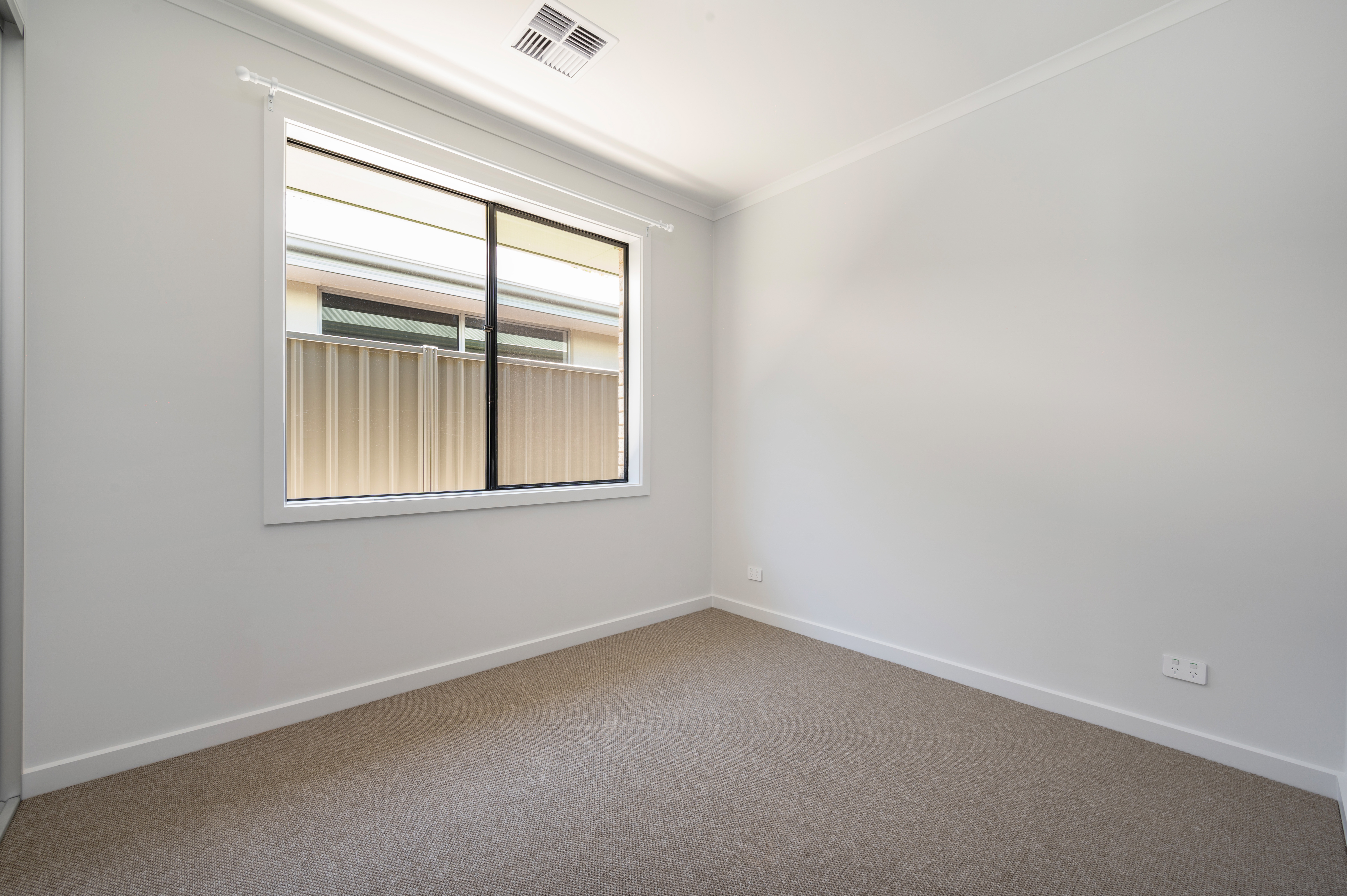 7 Redbank Grove, Windsor Gardens SA