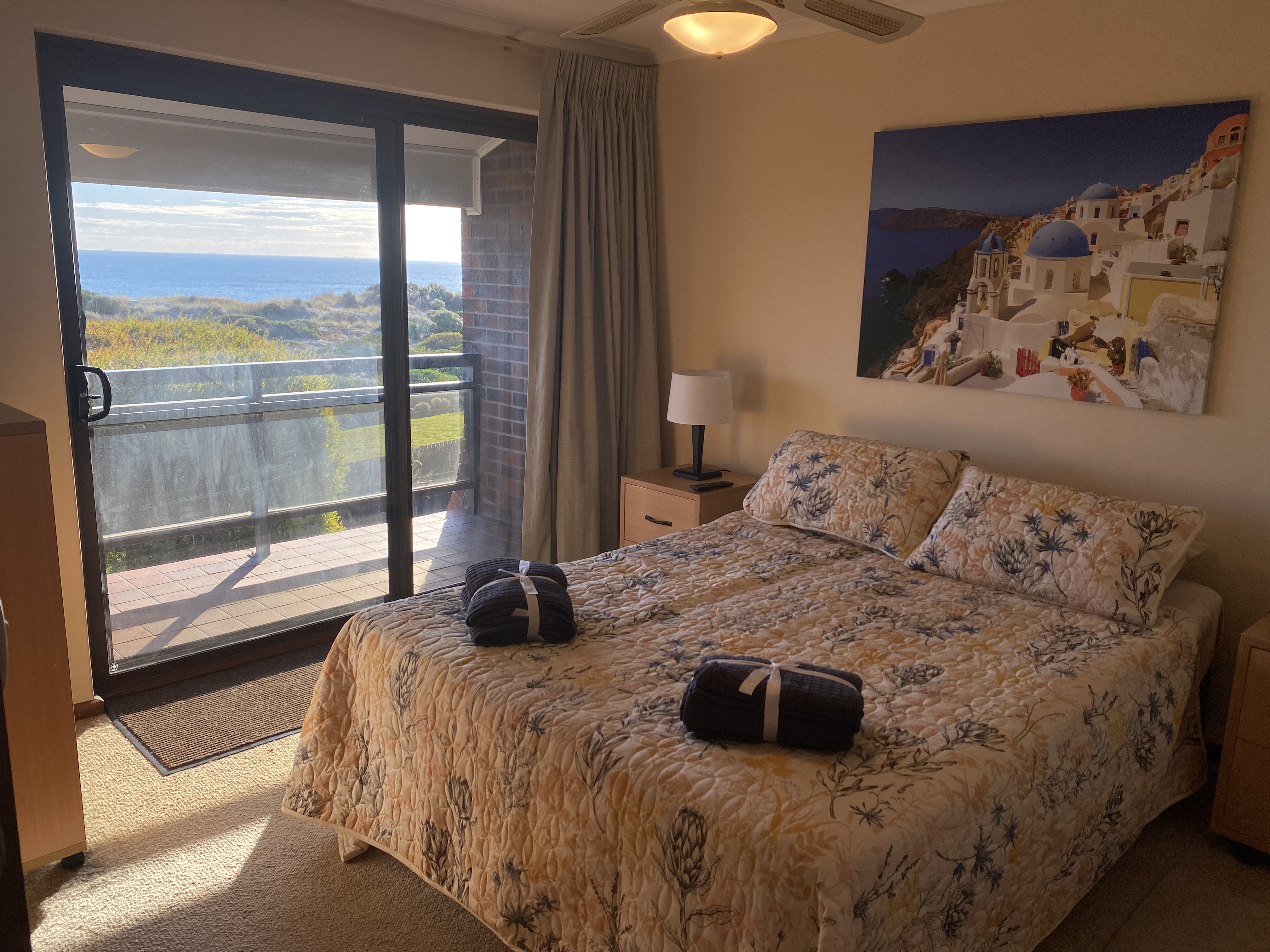 25 Sandpiper Place, West Lakes Shore SA