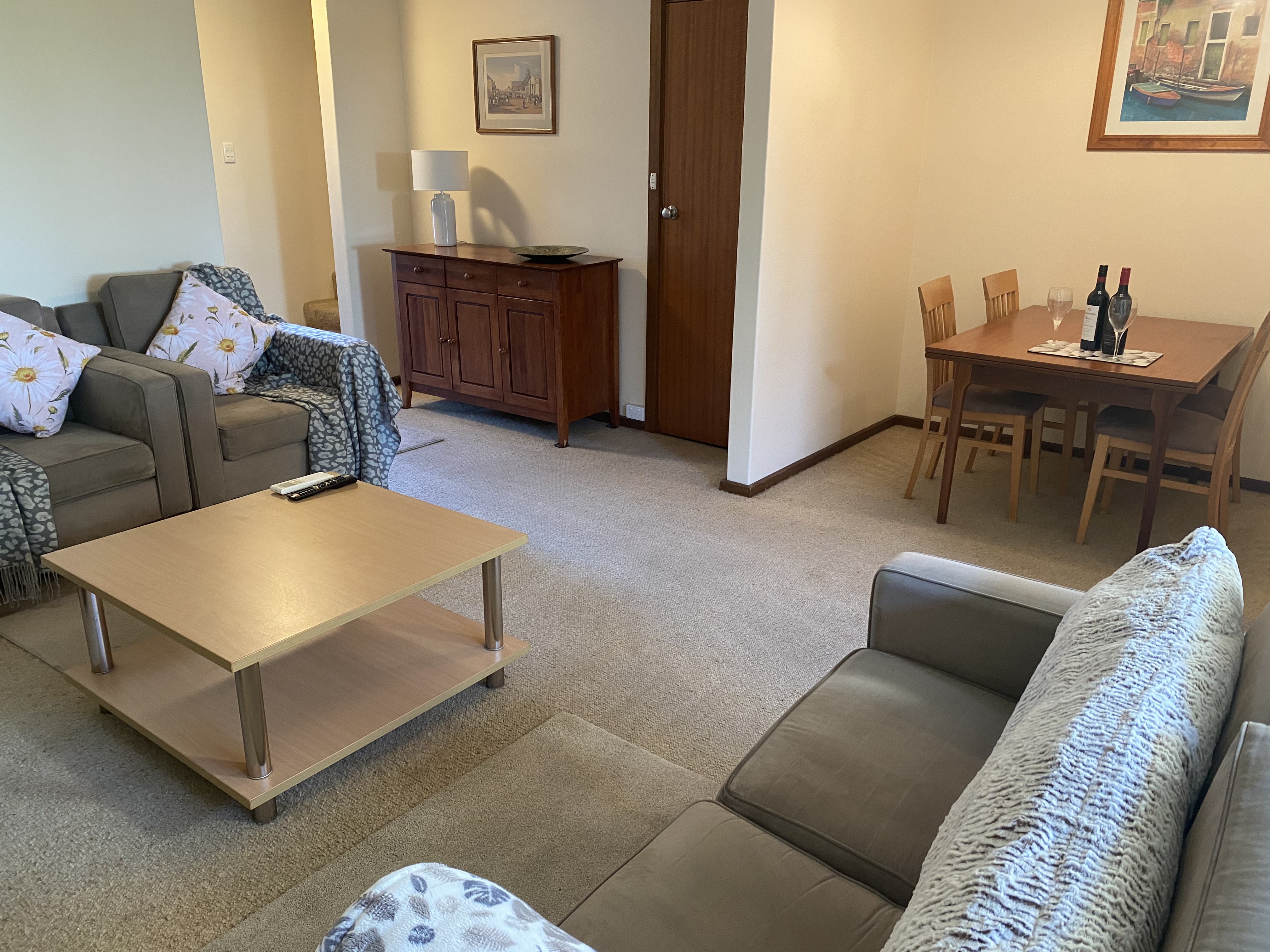 25 Sandpiper Place, West Lakes Shore SA