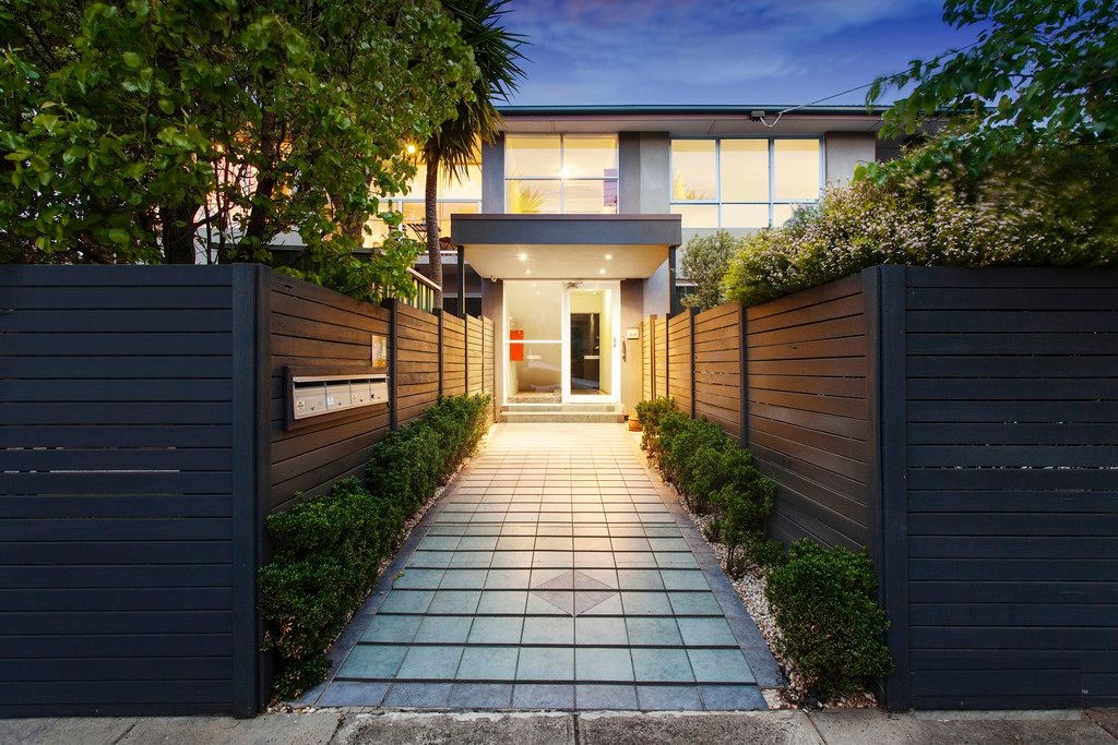 4/32 Jersey Parade, Carnegie VIC