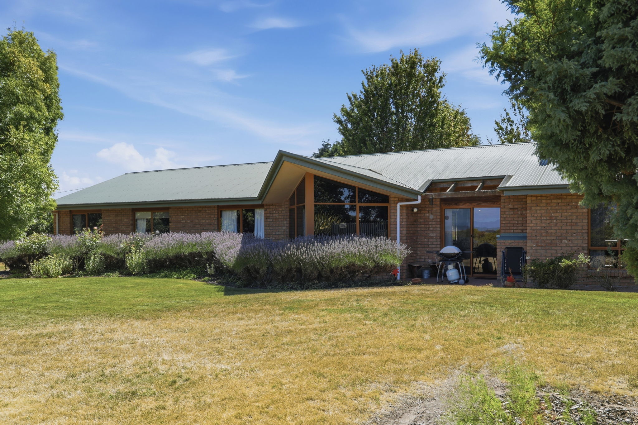 936 Westwood Road, Westwood For Sale by Farmbuy.com - image 4