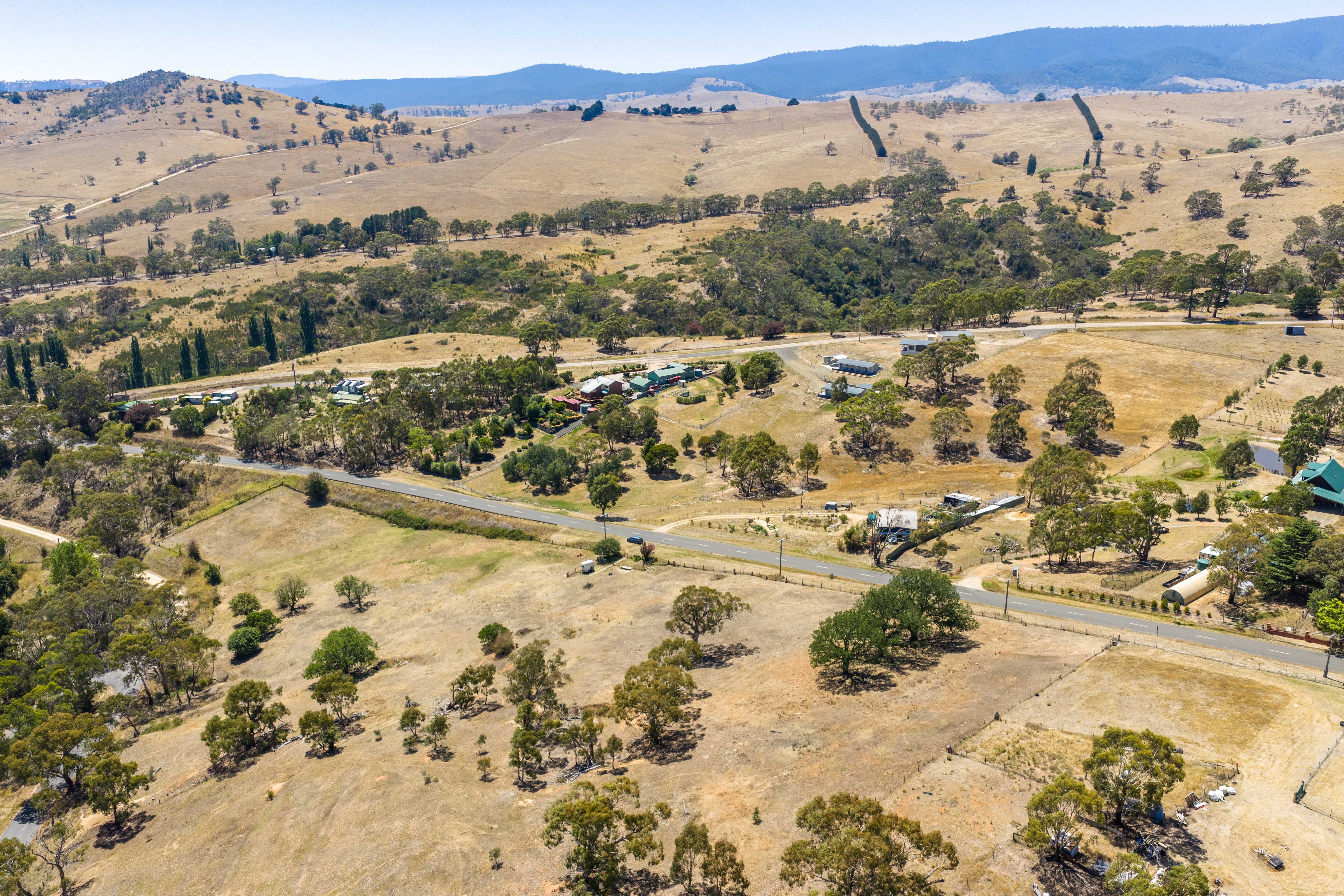 56 Day Avenue, Omeo For Sale by Farmbuy.com - image 5