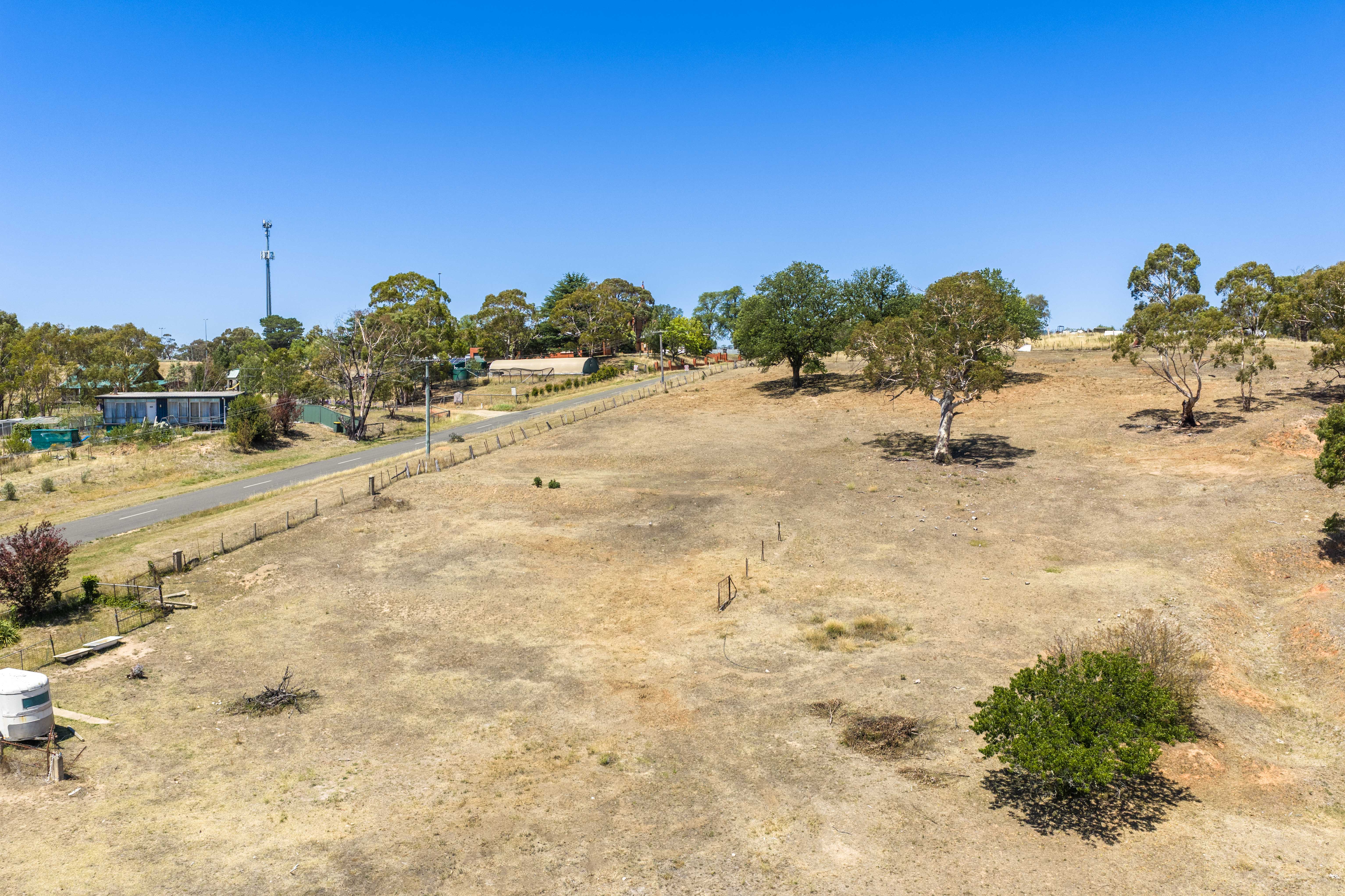 56 Day Avenue, Omeo For Sale by Farmbuy.com - image 11