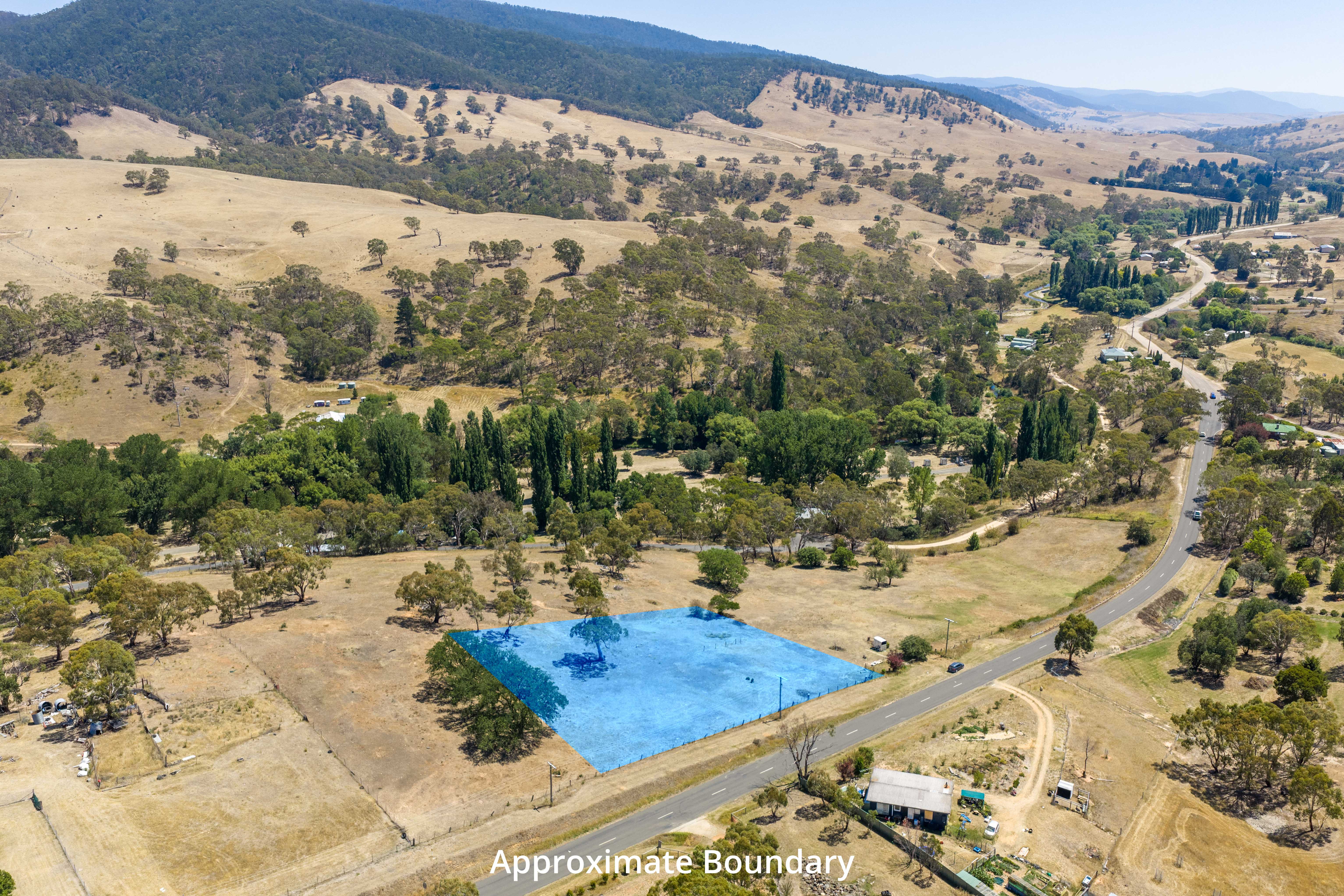 56 Day Avenue, Omeo For Sale by Farmbuy.com - image 9