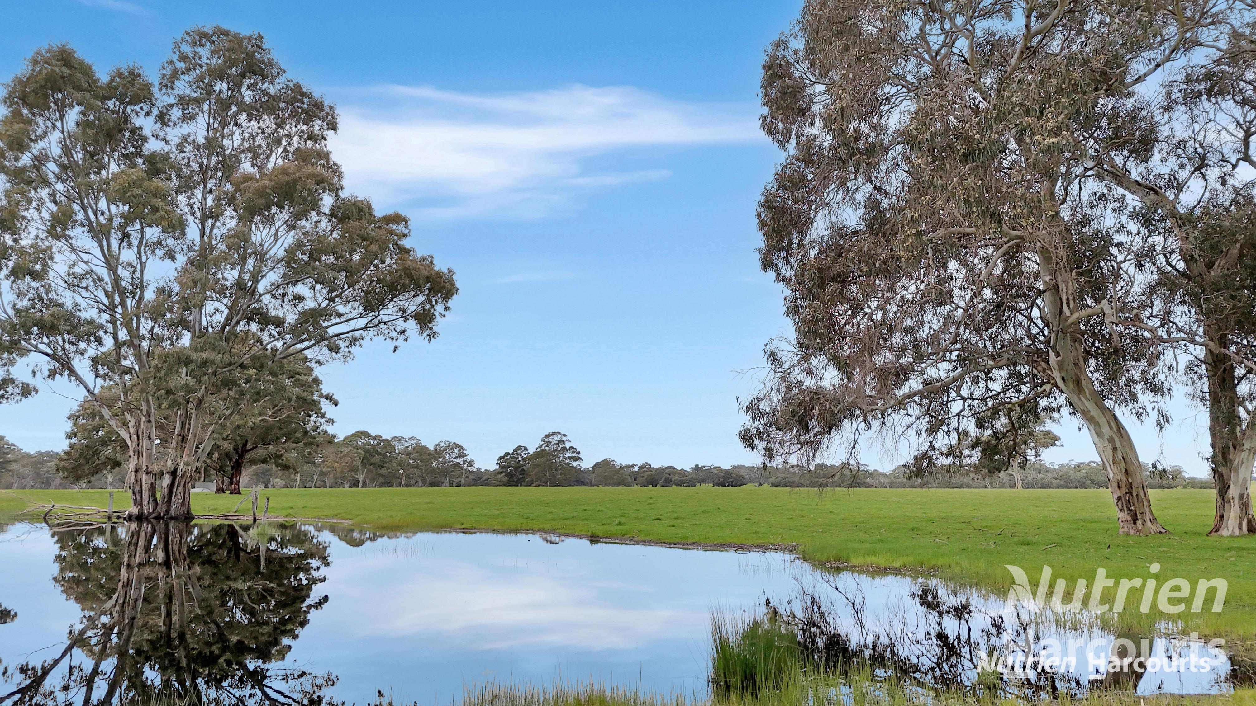 4685 Casterton - Apsley Road, Dergholm VIC 3312