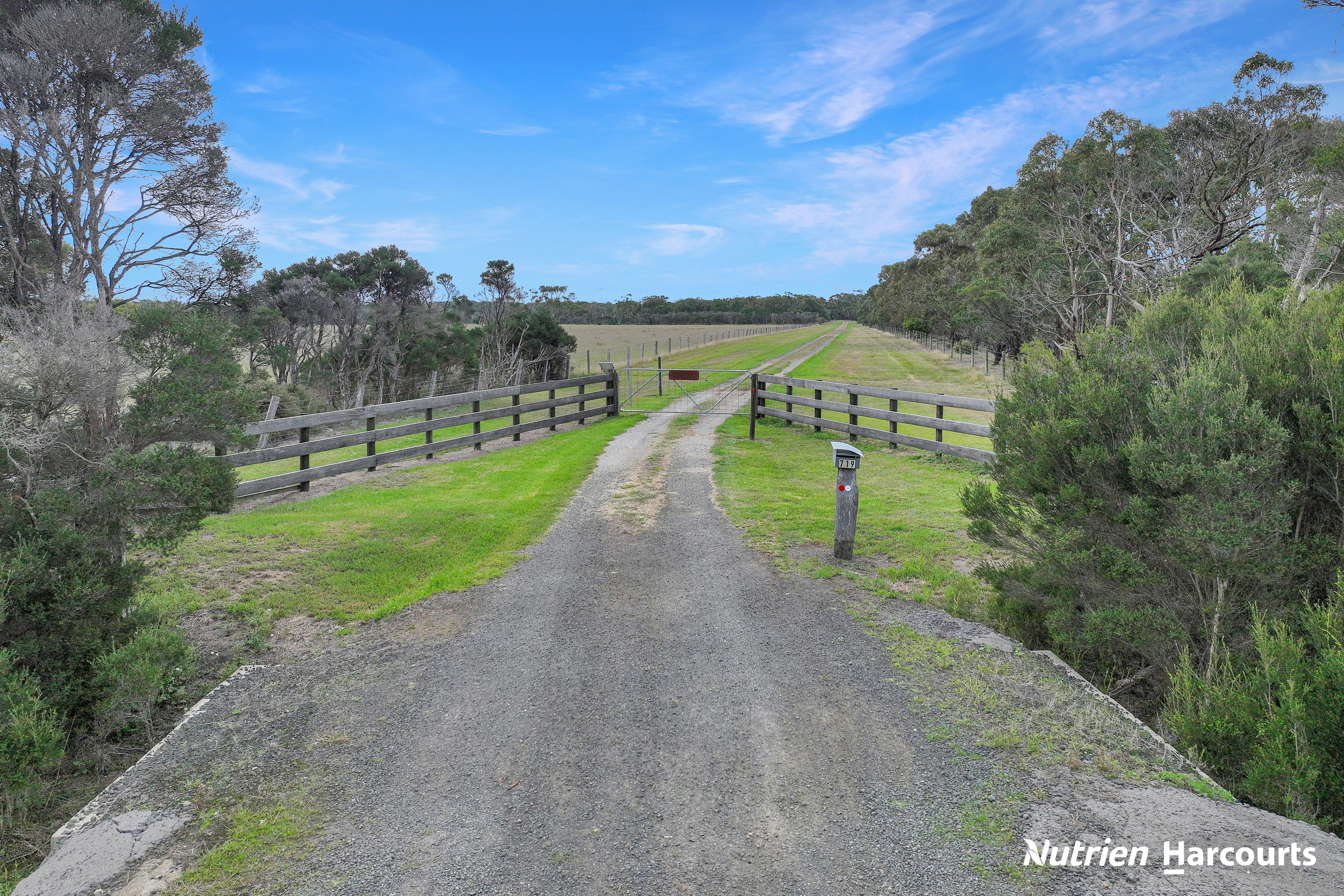 719 Balloong Road, Woodside VIC 3874