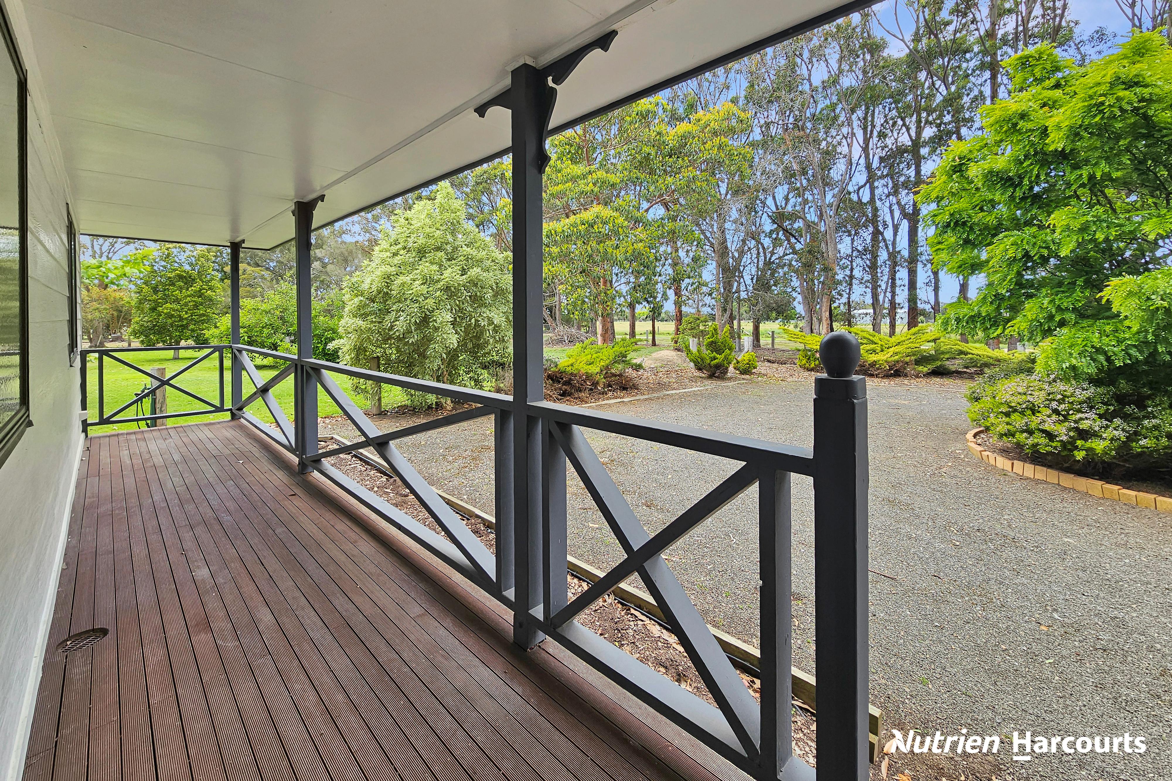 33 Claydon Road, Woodside For Sale by Farmbuy.com - image 33