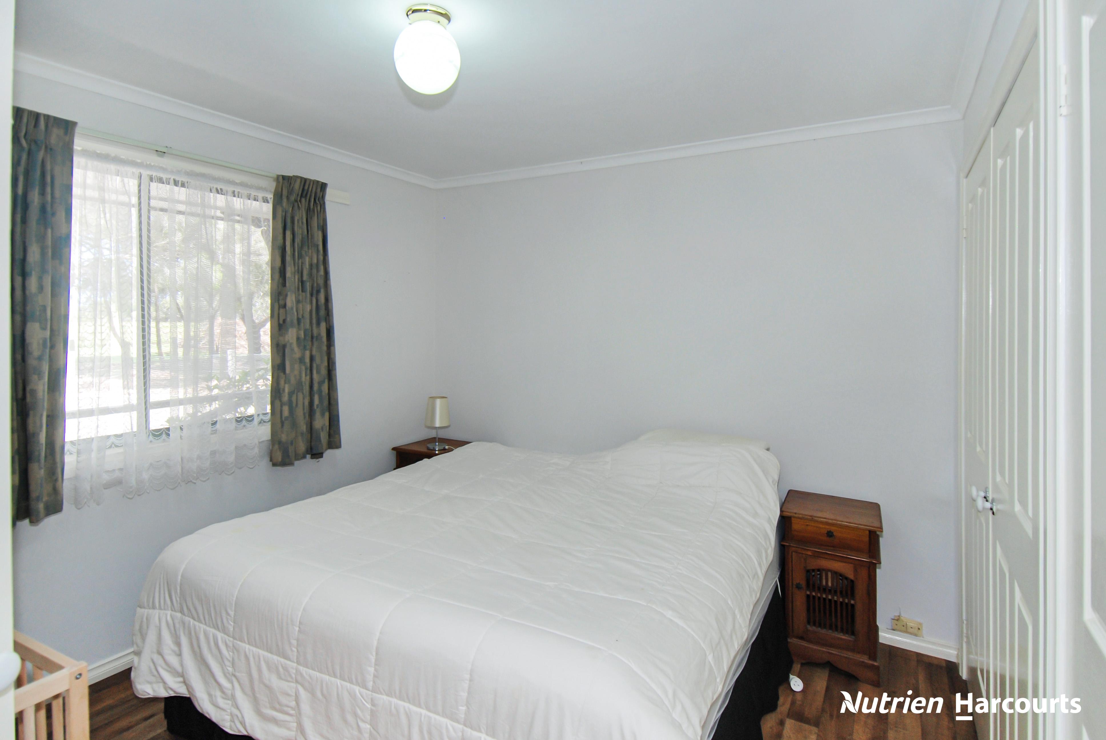 33 Claydon Road, Woodside For Sale by Farmbuy.com - image 19