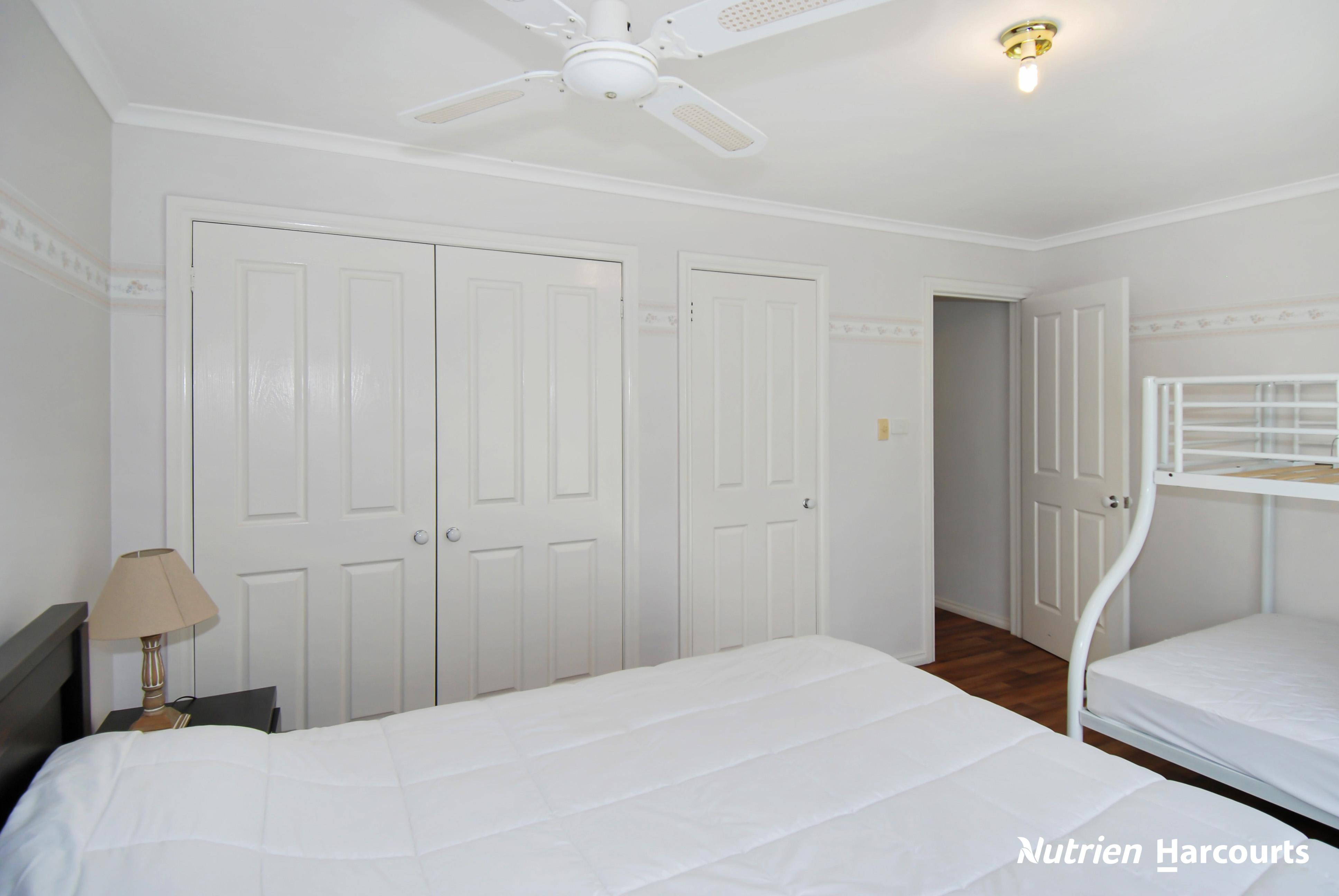 33 Claydon Road, Woodside For Sale by Farmbuy.com - image 24