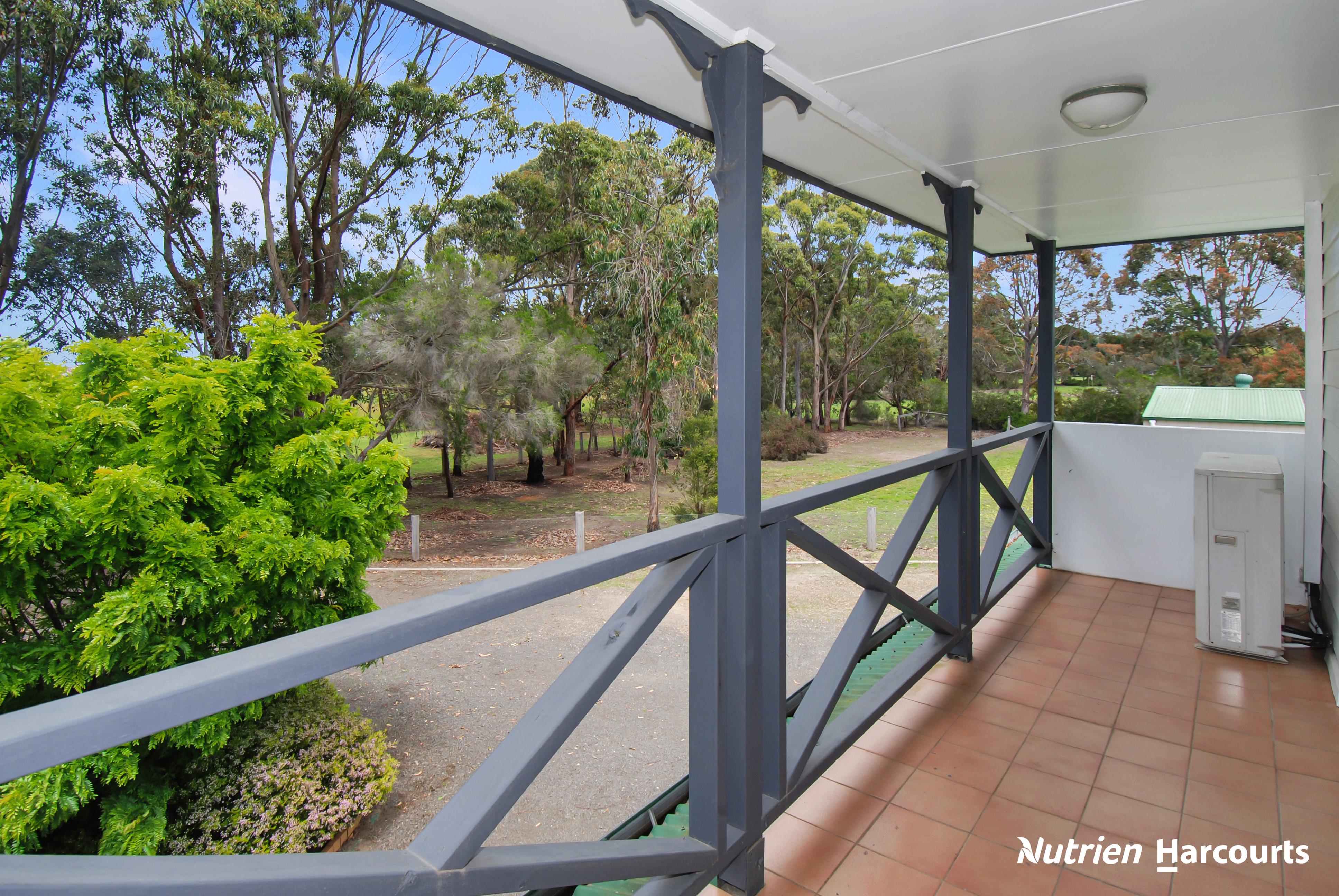 33 Claydon Road, Woodside For Sale by Farmbuy.com - image 26