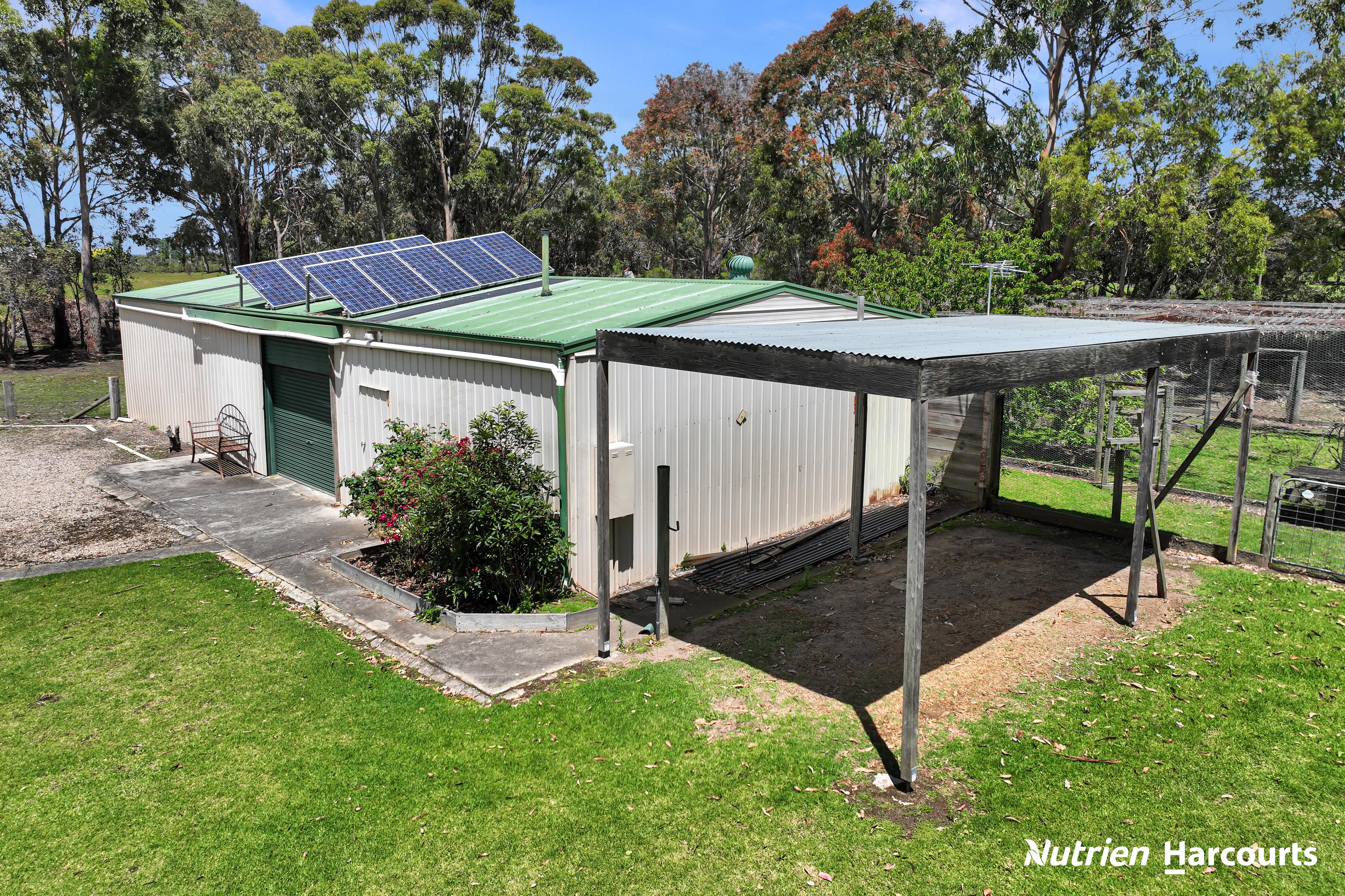 33 Claydon Road, Woodside For Sale by Farmbuy.com - image 32