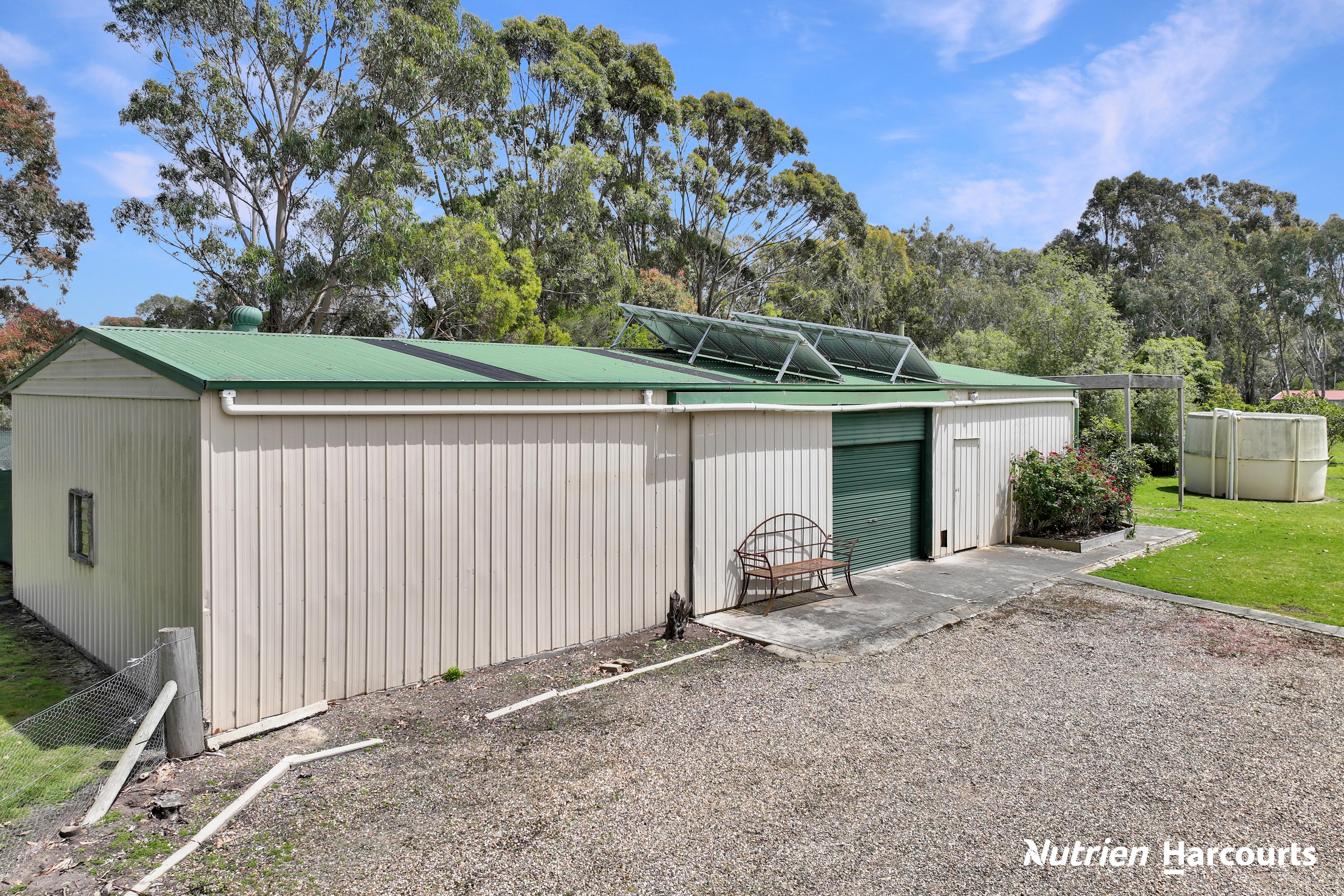 33 Claydon Road, Woodside For Sale by Farmbuy.com - image 28