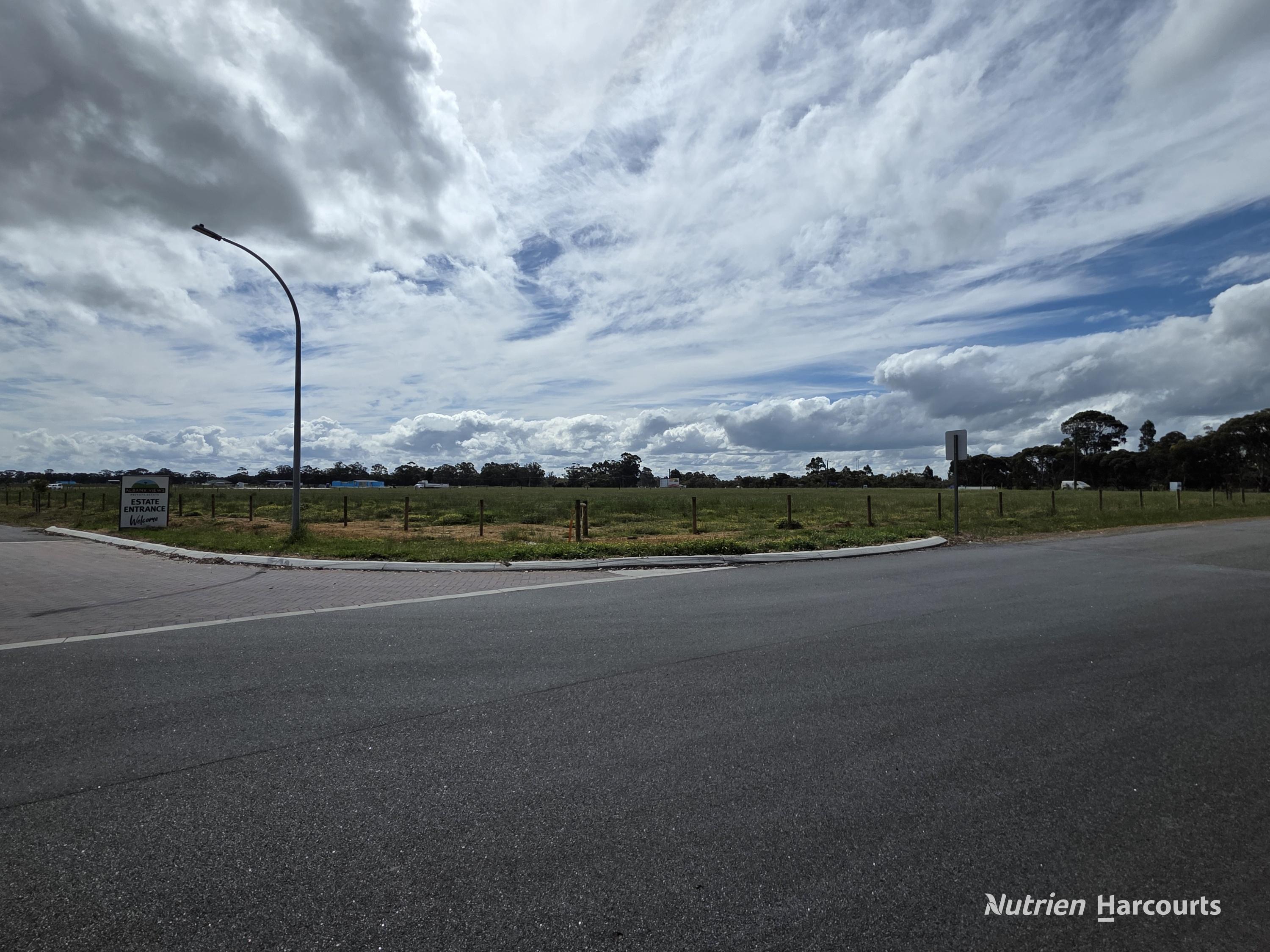 10 Rangatira Road, Drome WA 6330