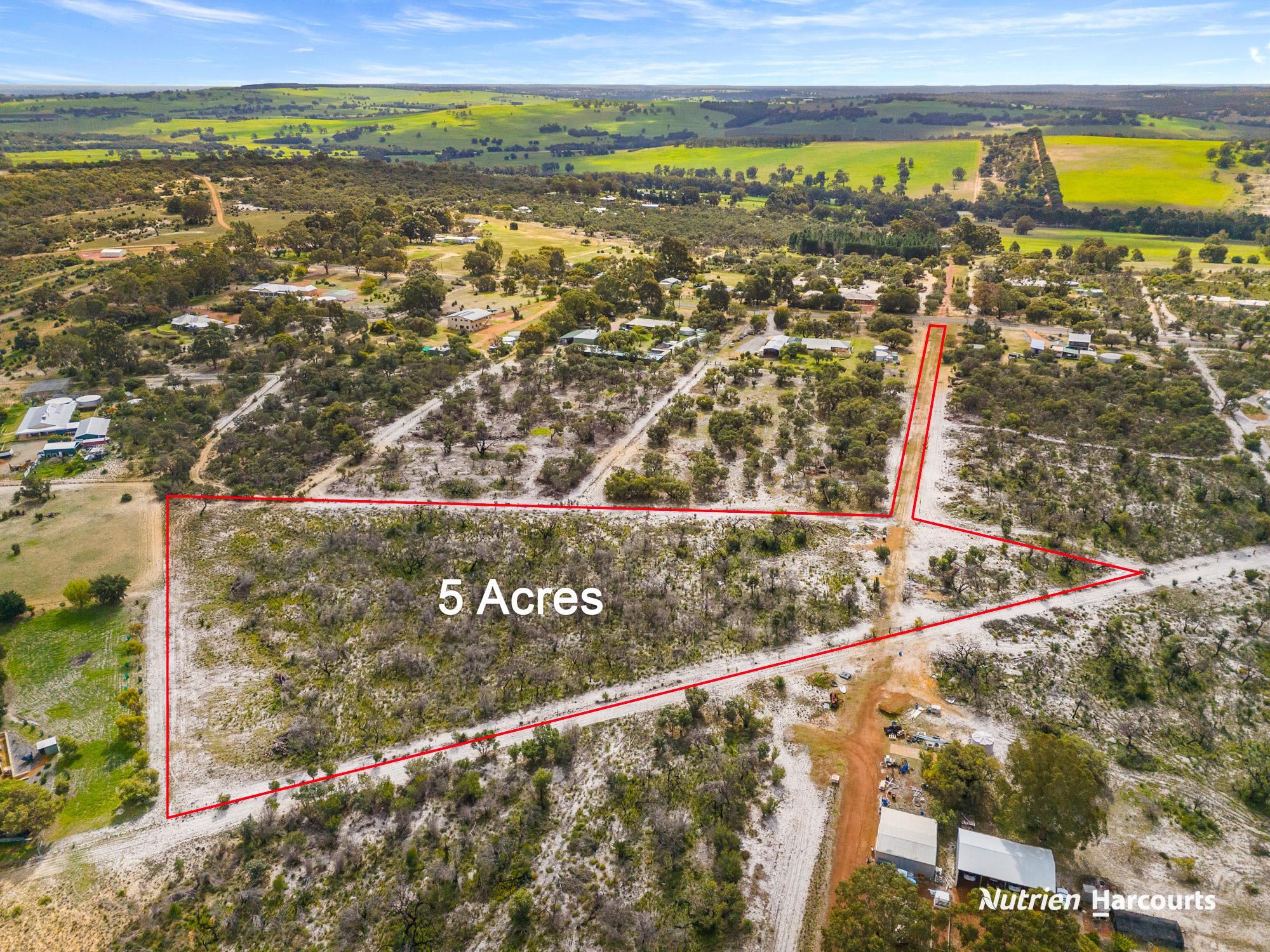 36 Crest View &lpar;Lennard Brook&rpar;, Gingin WA 6503