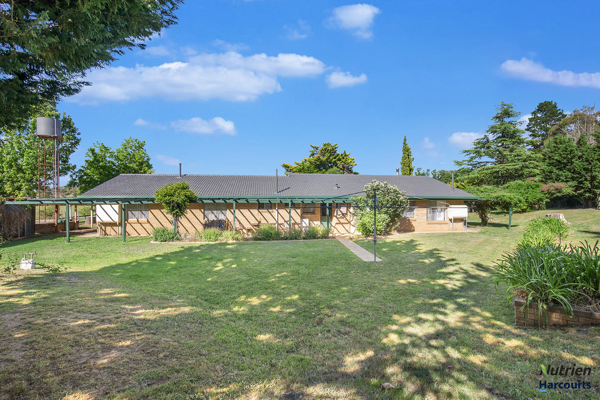 40 Roseneath Lane, Armidale For Sale by Farmbuy.com - image 24