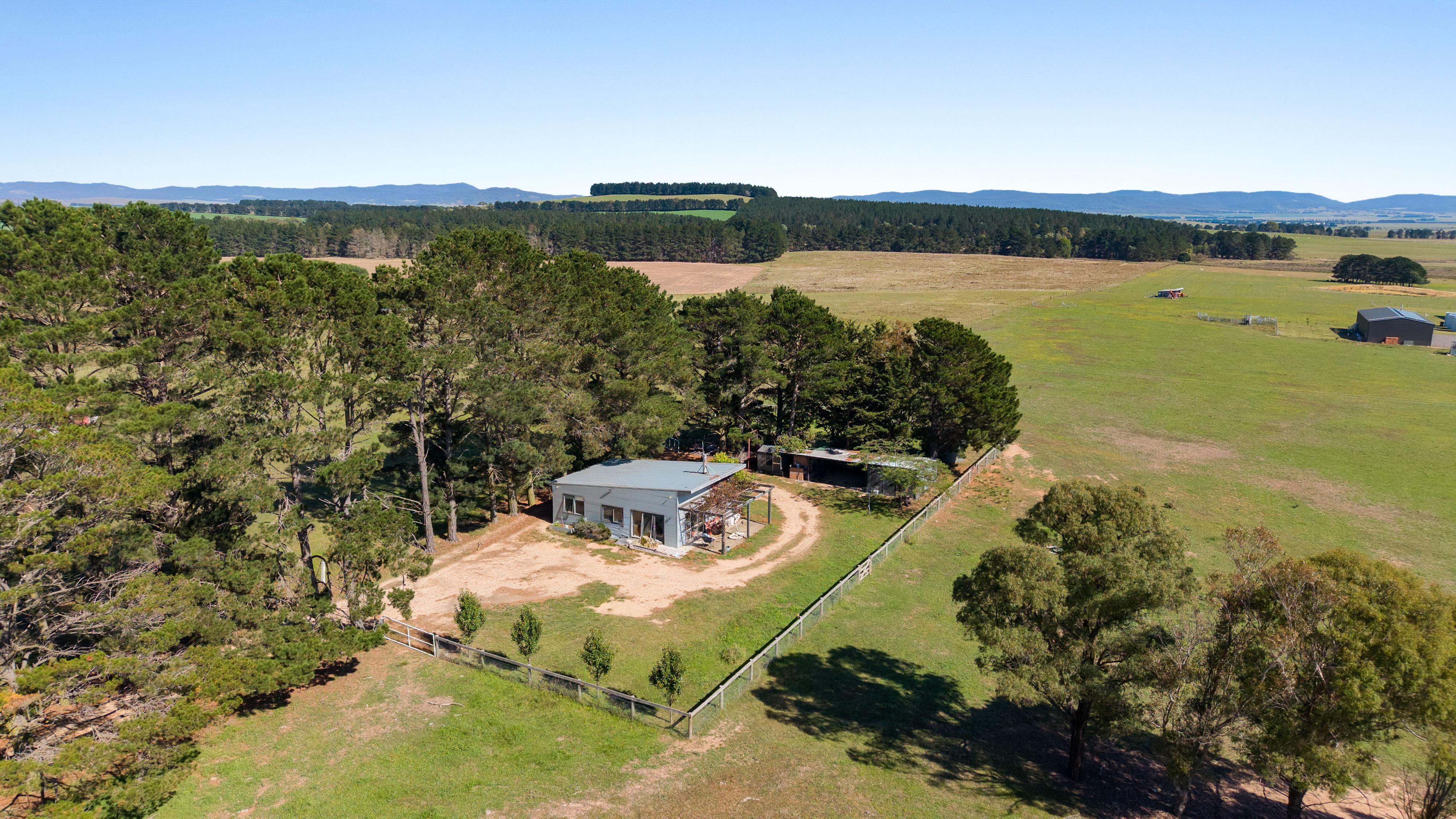 749 Glenoval Road, Lake Bathurst For Sale by Farmbuy.com - image 33