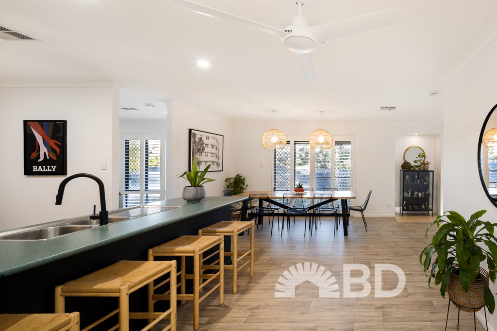 5 Quandong Court<br />NARANGBA 4504