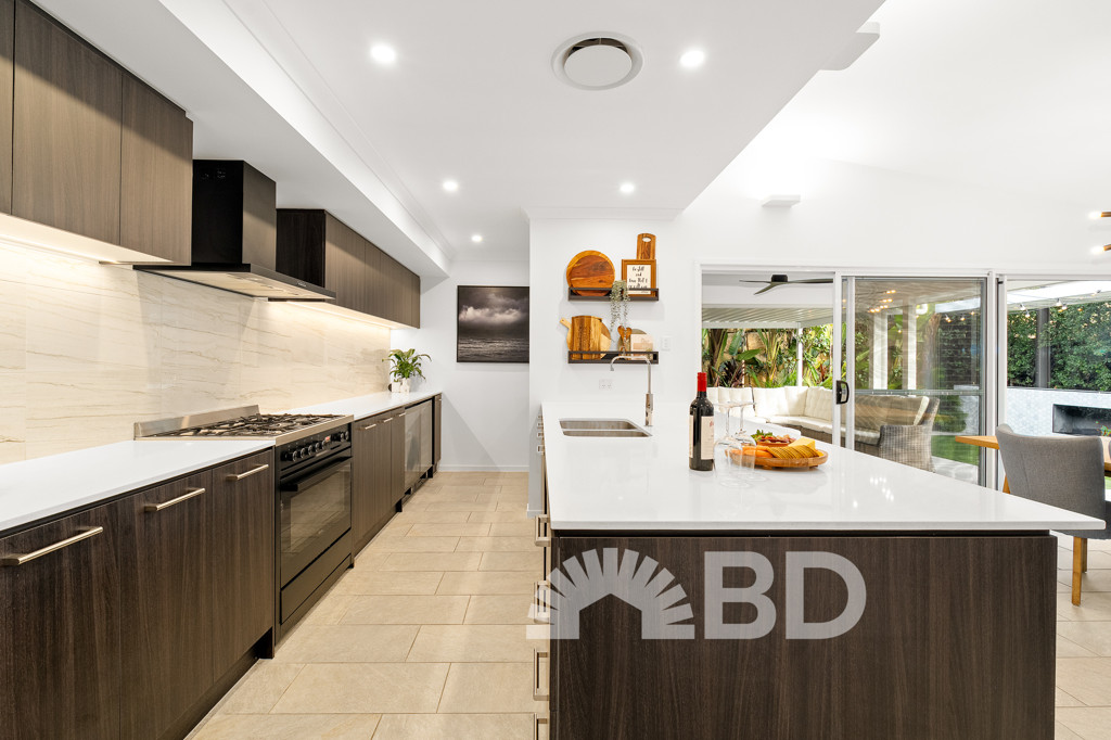 15 Grey Crescent<br />NARANGBA 4504