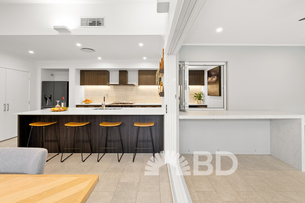 15 Grey Crescent<br />NARANGBA 4504