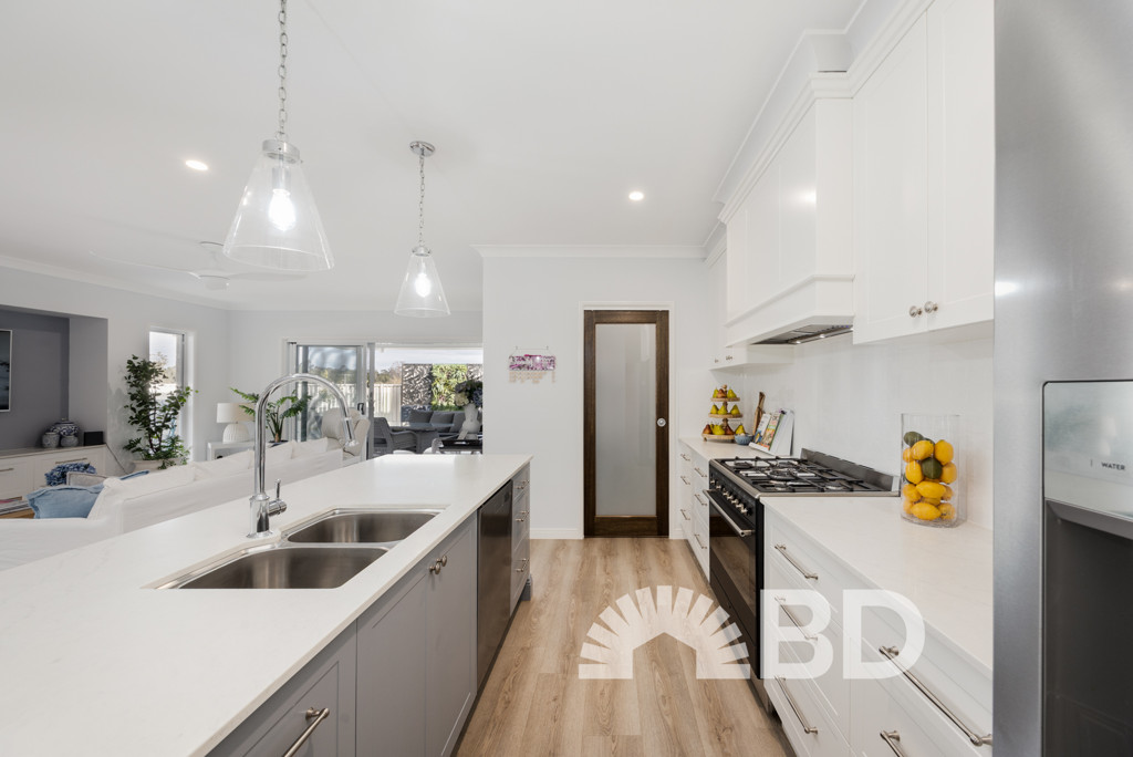 15 Bloomfield Street<br />MORAYFIELD 4506