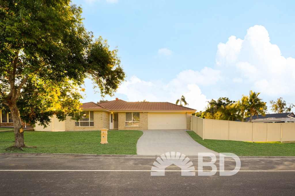 <span>11 Hickory Drive</span><br />NARANGBA 4504