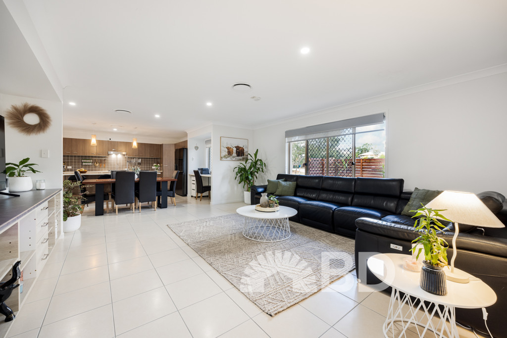 6 Rifle Range Road<br />NARANGBA 4504