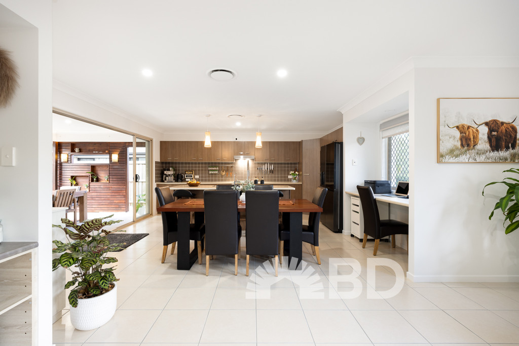6 Rifle Range Road<br />NARANGBA 4504