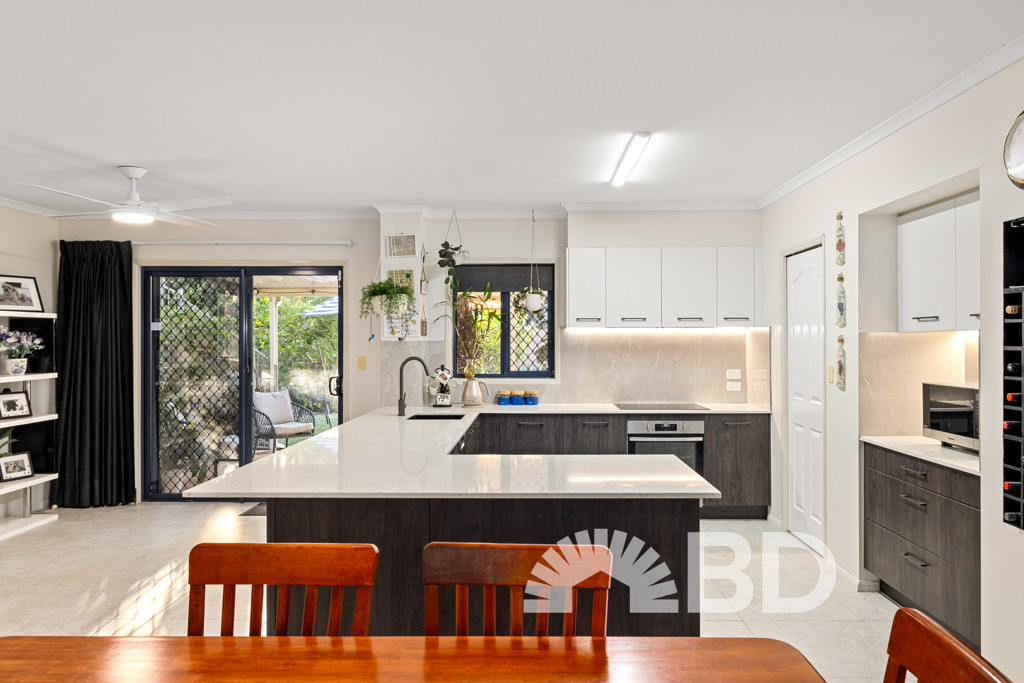 6 Yalbah Place<br />NARANGBA 4504
