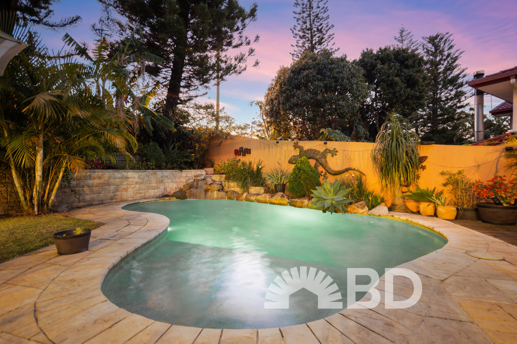 6 Yalbah Place<br />NARANGBA 4504