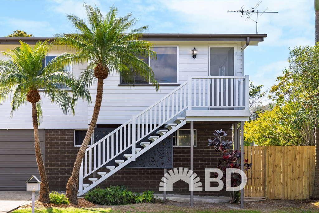<span>32 Jon Street</span><br />CAPALABA 4157