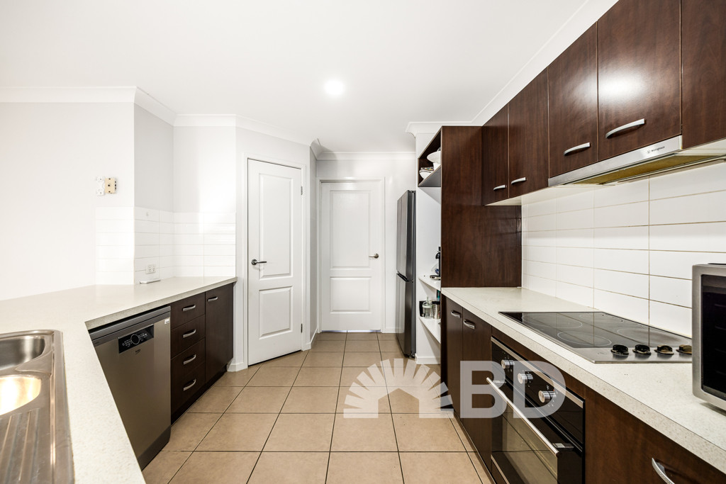 53 Ridgegarden Drive<br />MORAYFIELD 4506