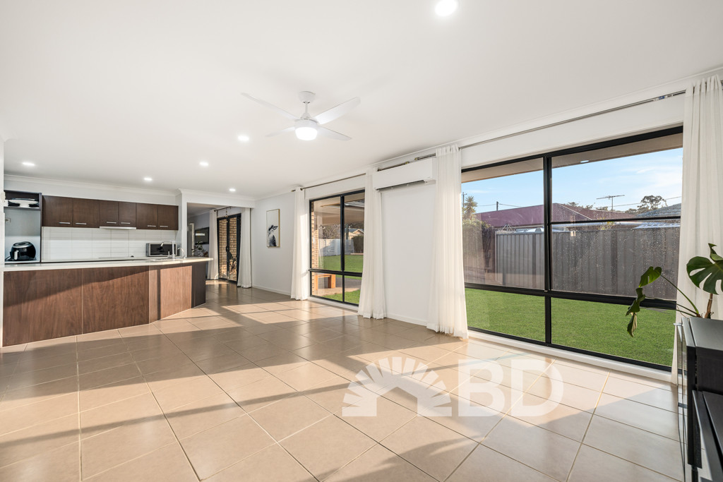 53 Ridgegarden Drive<br />MORAYFIELD 4506