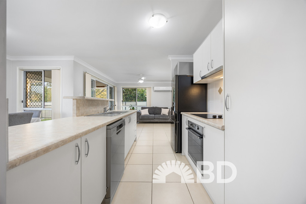 9 Woodstock Street<br />MORAYFIELD 4506