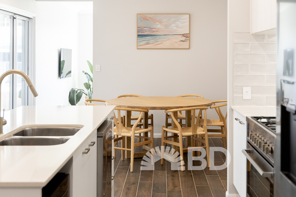 10 Hillside Street<br />NARANGBA 4504