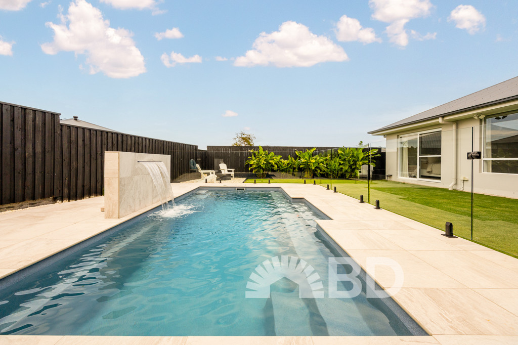 10 Hillside Street<br />NARANGBA 4504