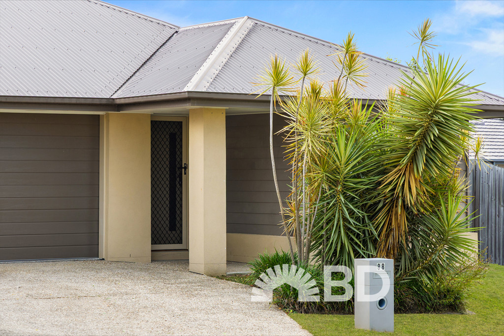 88 Meadowview Drive<br />MORAYFIELD 4506