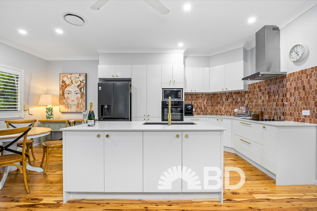 2 Kintail Place<br />NARANGBA 4504