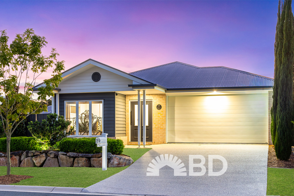19 Bluegrass Drive<br />NARANGBA 4504
