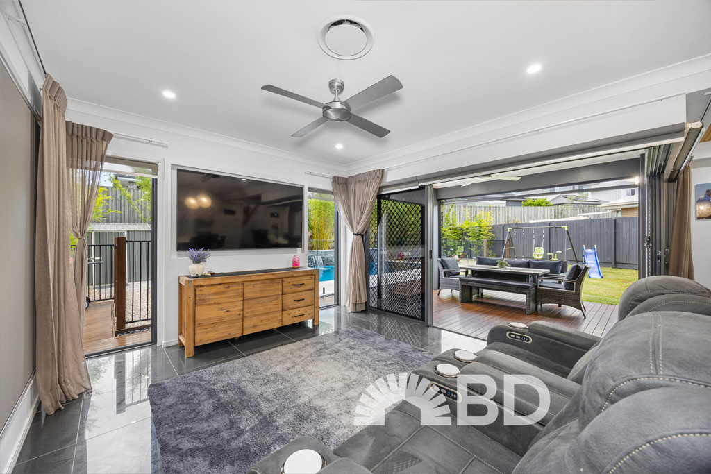 11 Stone Ridge Boulevard<br />NARANGBA 4504